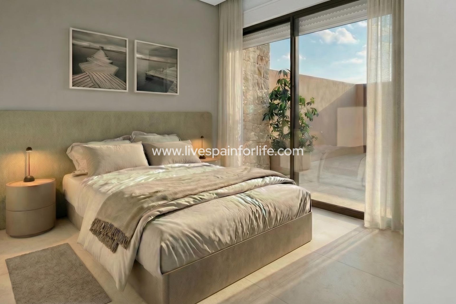  - Quad House -
