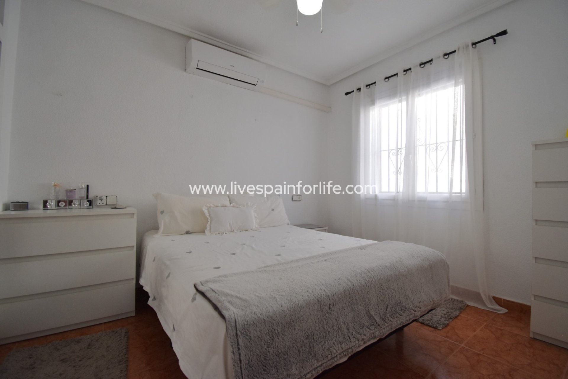  - Quad Villa -
Orihuela Costa - Playa Flamenca