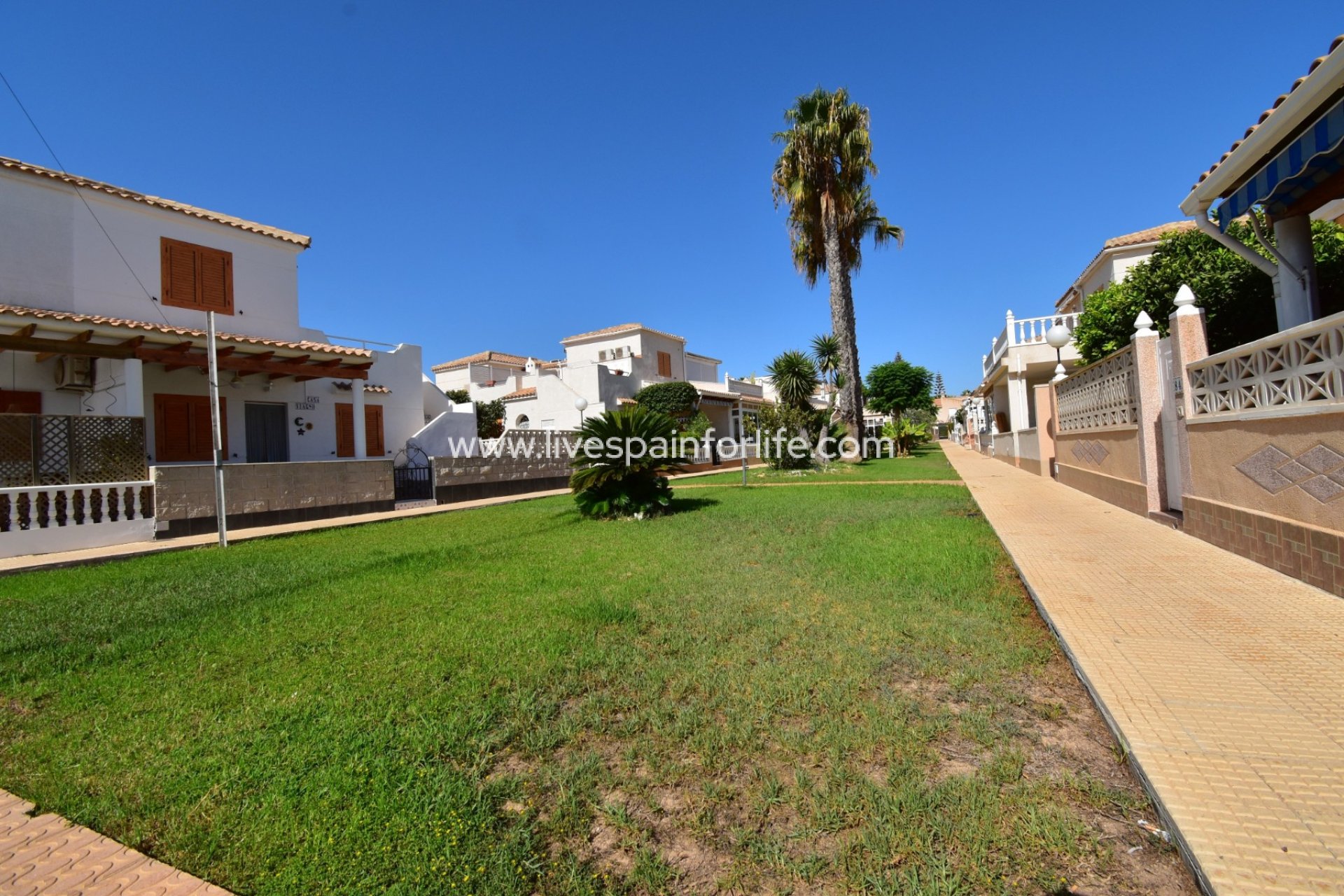  - Quad Villa -
Orihuela Costa - Playa Flamenca