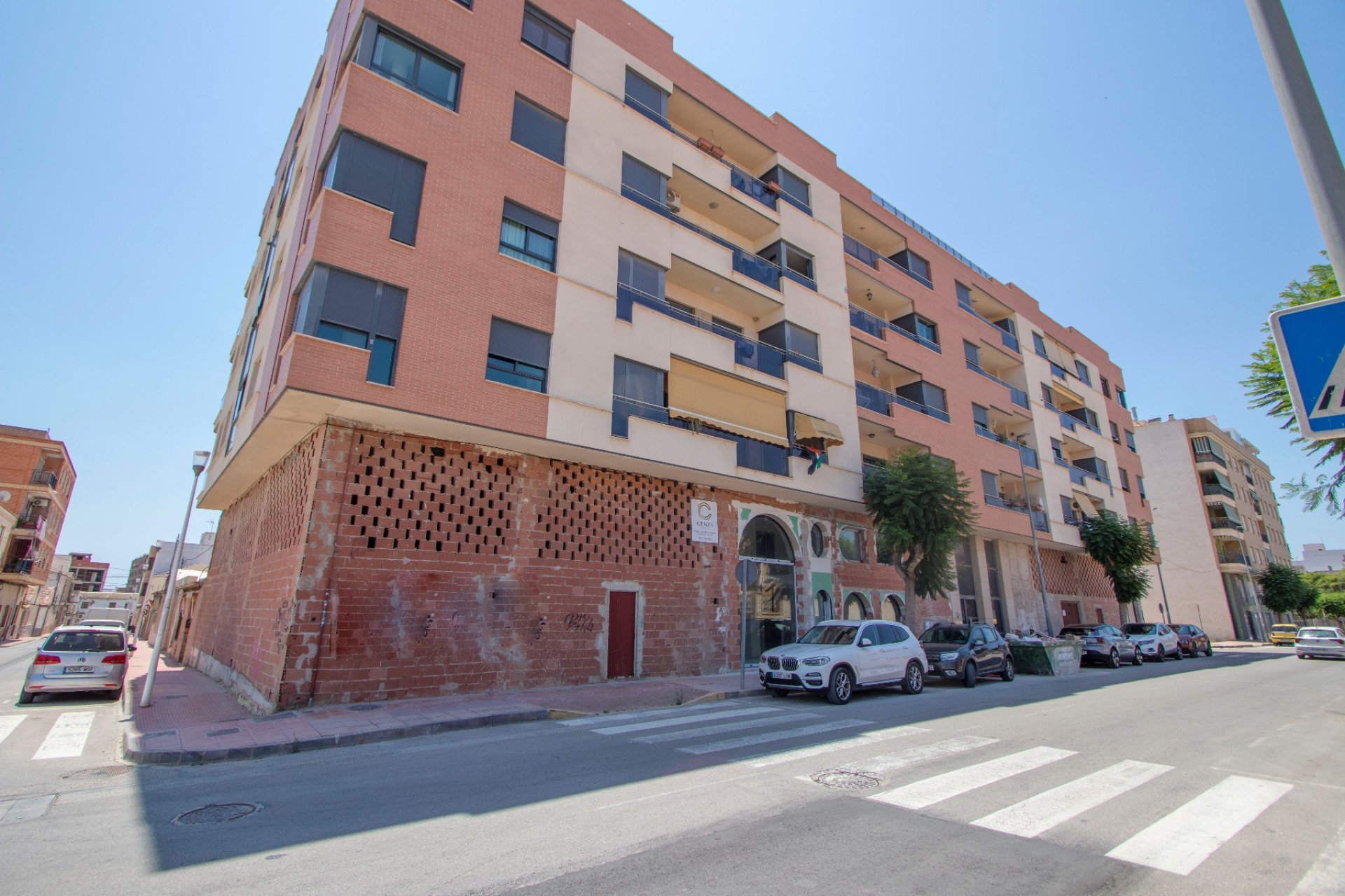 Resale - Apartments -
Albatera