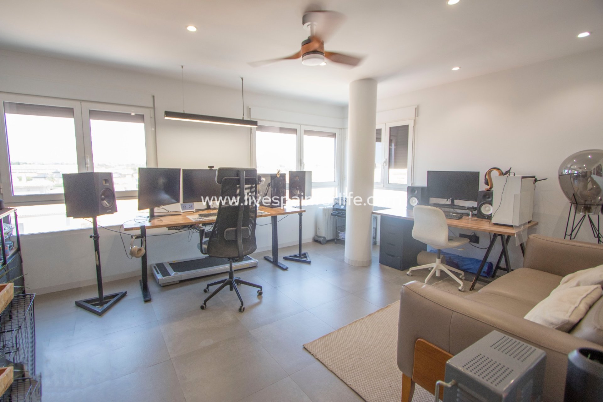 Resale - Apartments -
Albatera