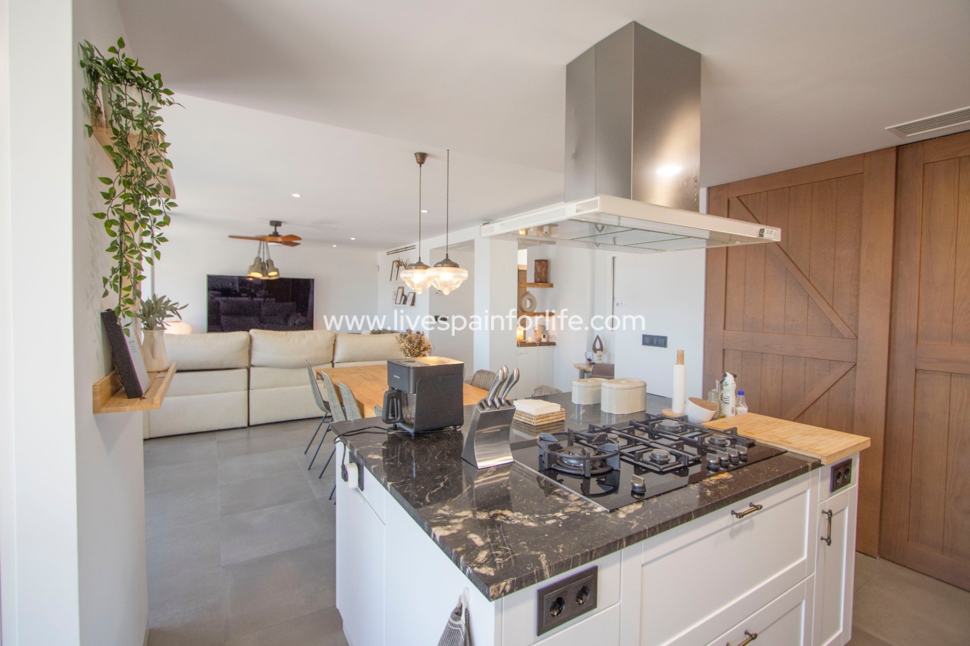 Resale - Apartments -
Albatera