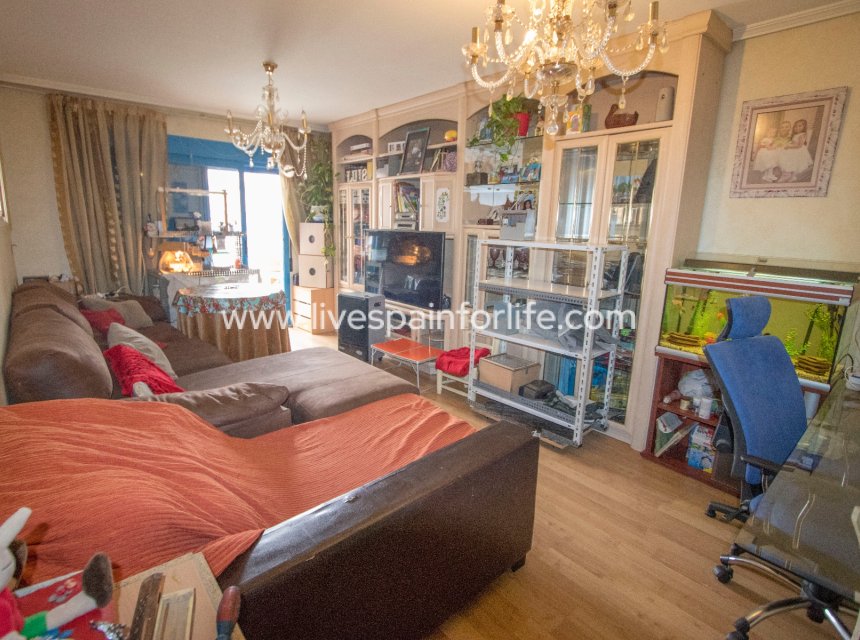 Resale - Apartments -
Albatera