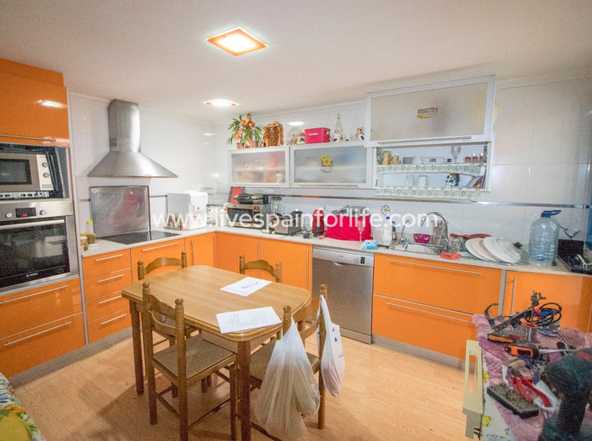 Resale - Apartments -
Albatera