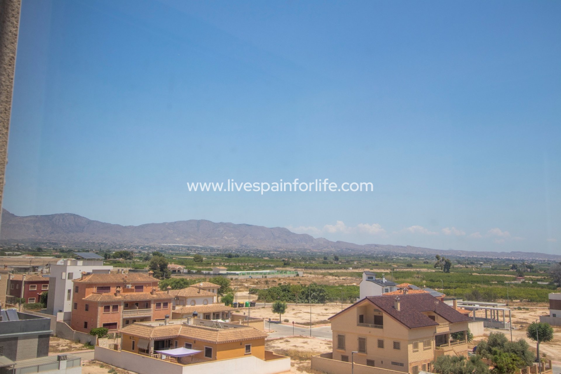 Resale - Apartments -
Albatera