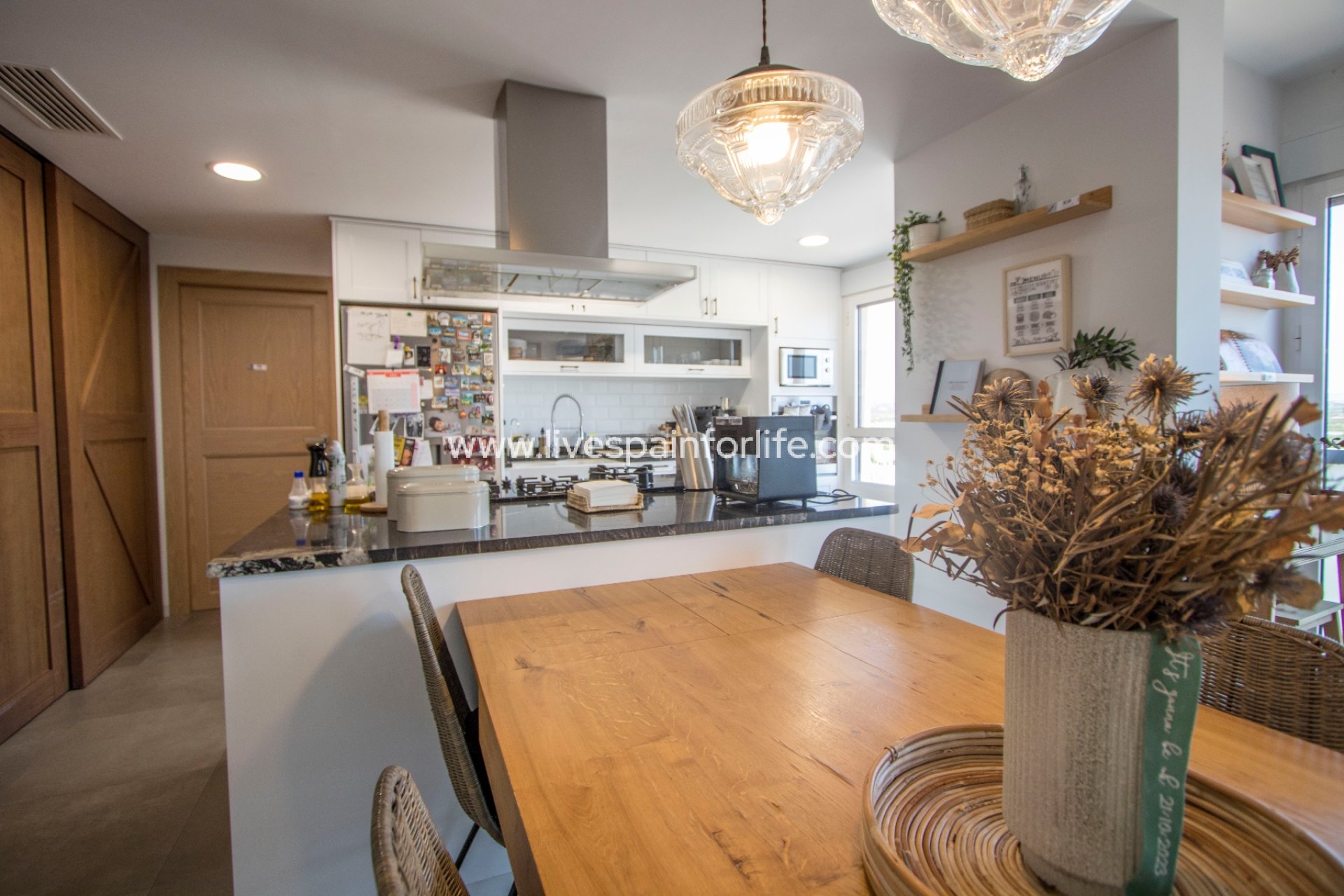 Resale - Apartments -
Albatera