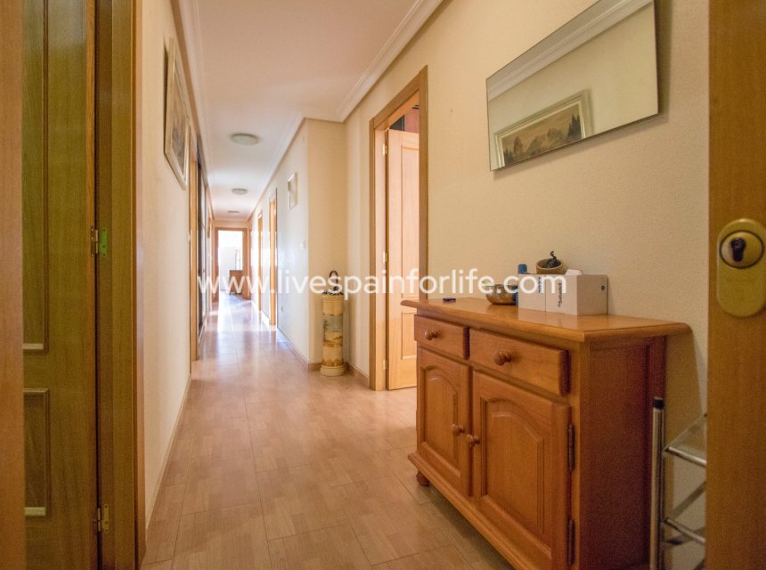 Resale - Apartments -
Albatera
