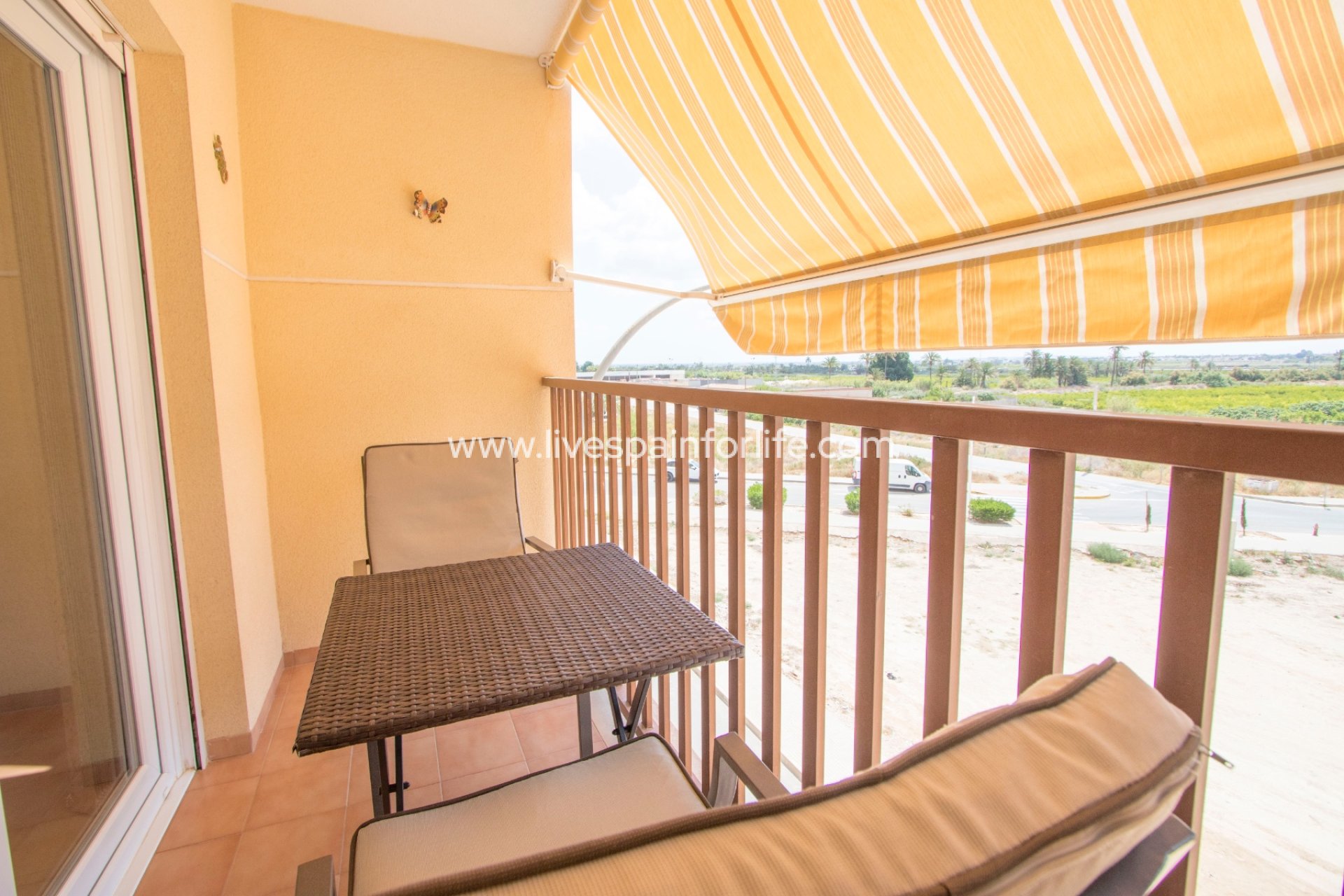 Resale - Apartments -
Albatera