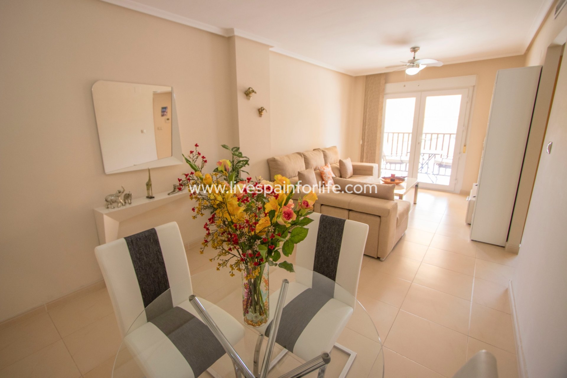 Resale - Apartments -
Albatera
