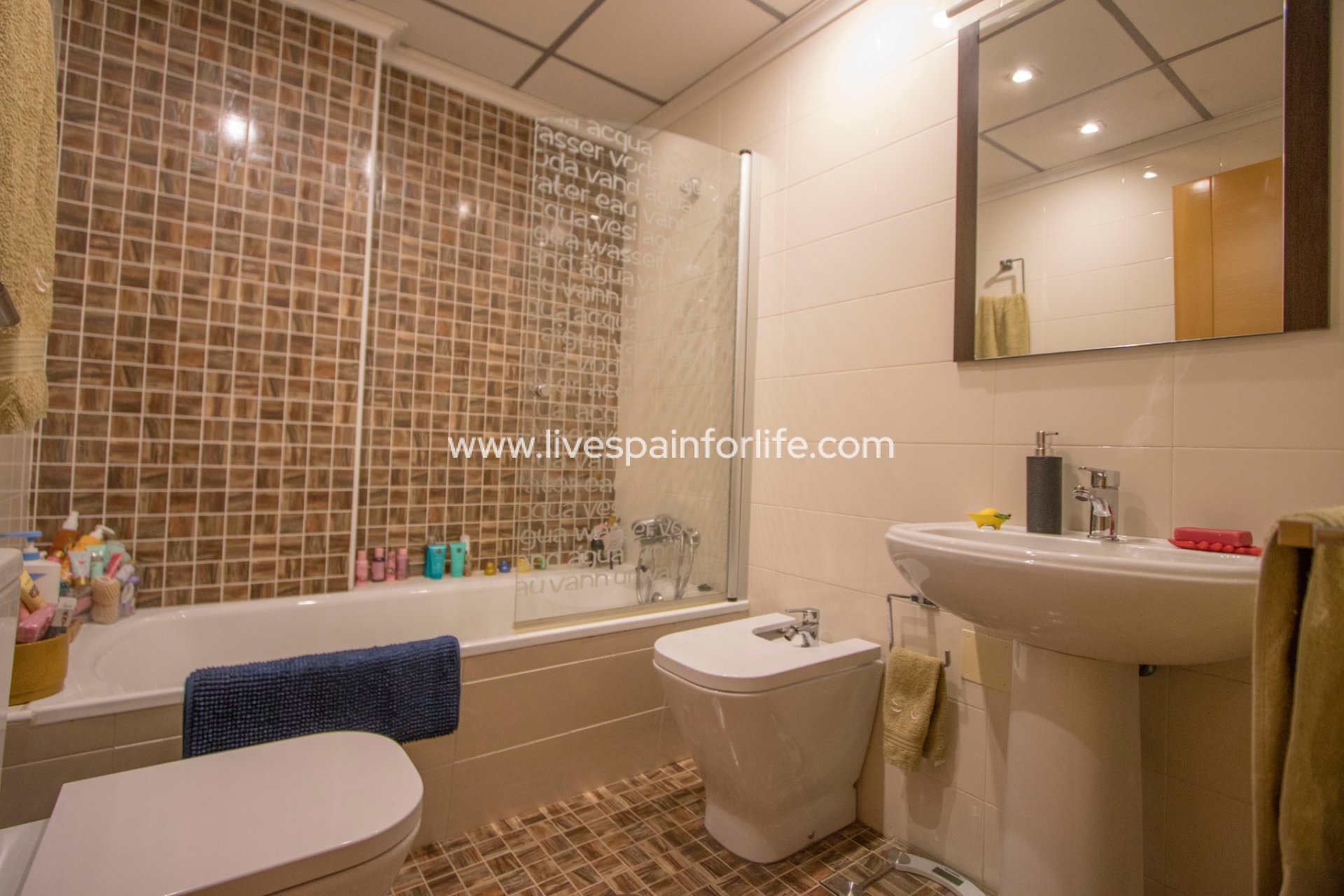 Resale - Apartments -
Albatera