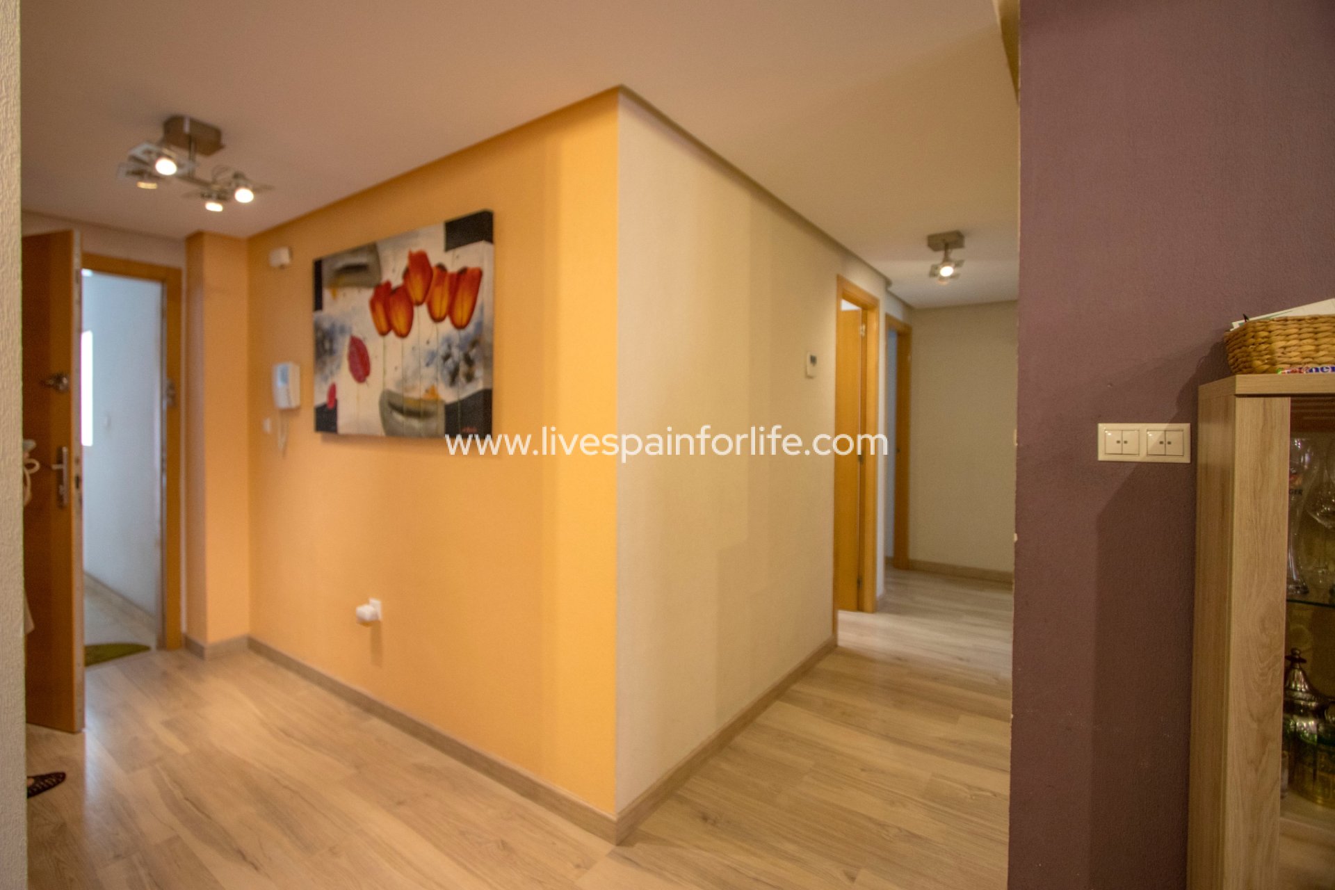 Resale - Apartments -
Albatera