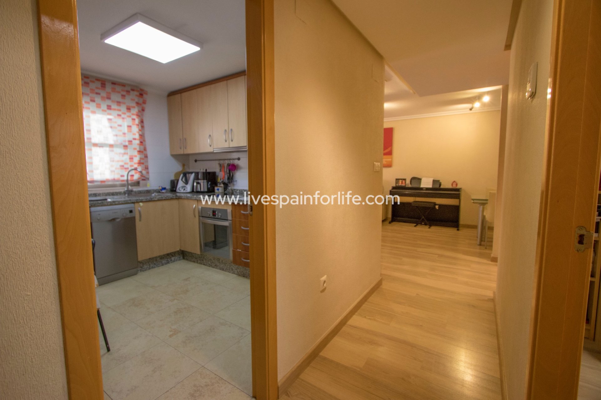 Resale - Apartments -
Albatera