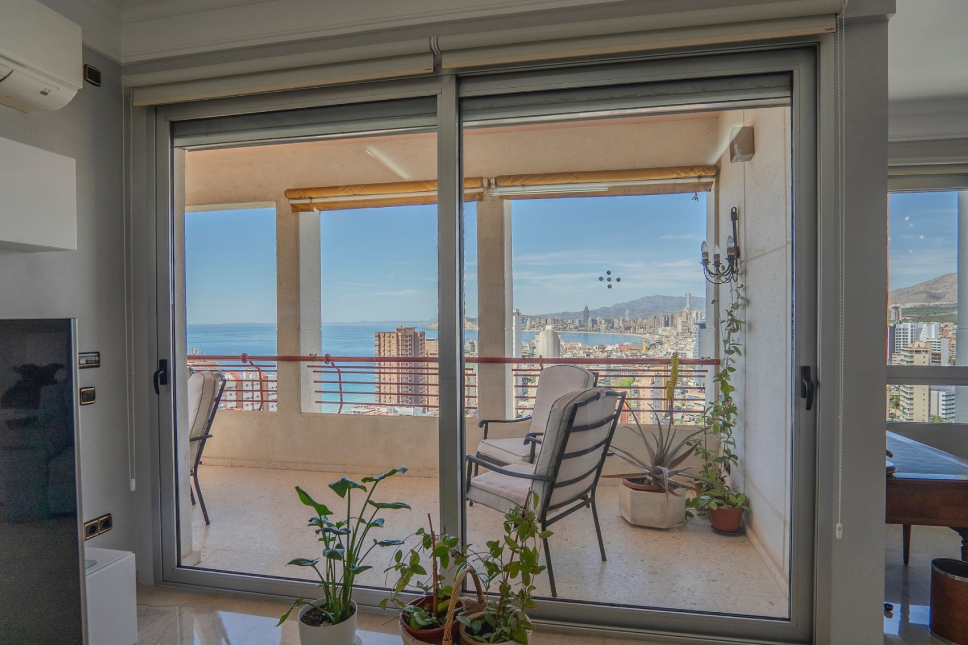 Resale - Apartments -
Benidorm