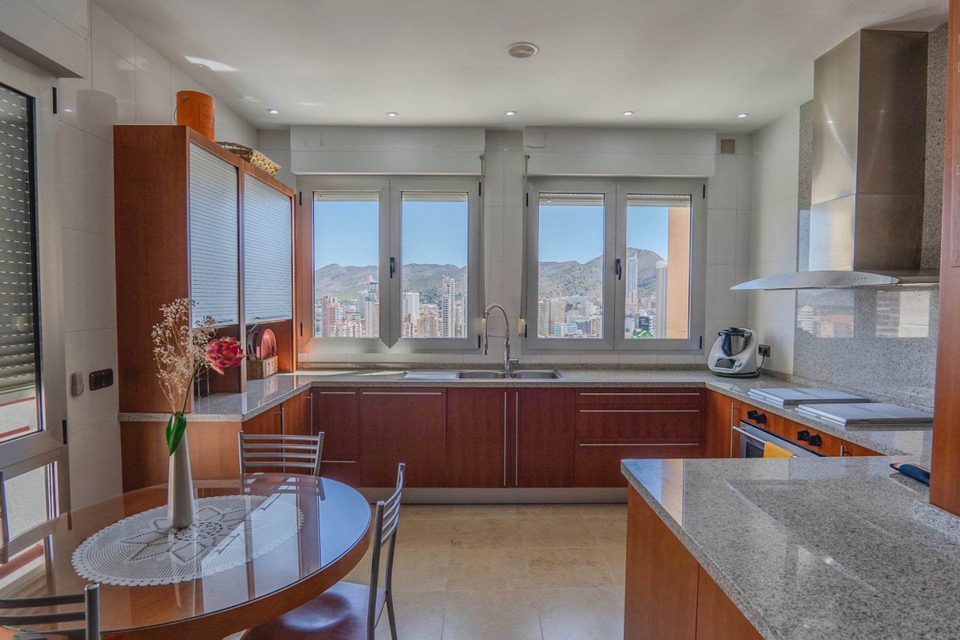 Resale - Apartments -
Benidorm