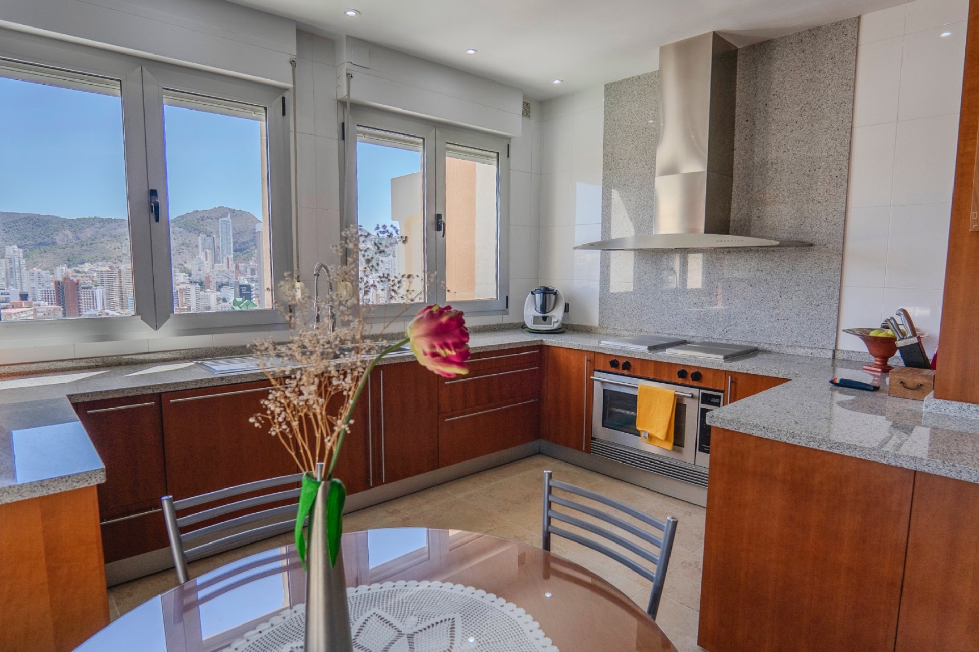 Resale - Apartments -
Benidorm