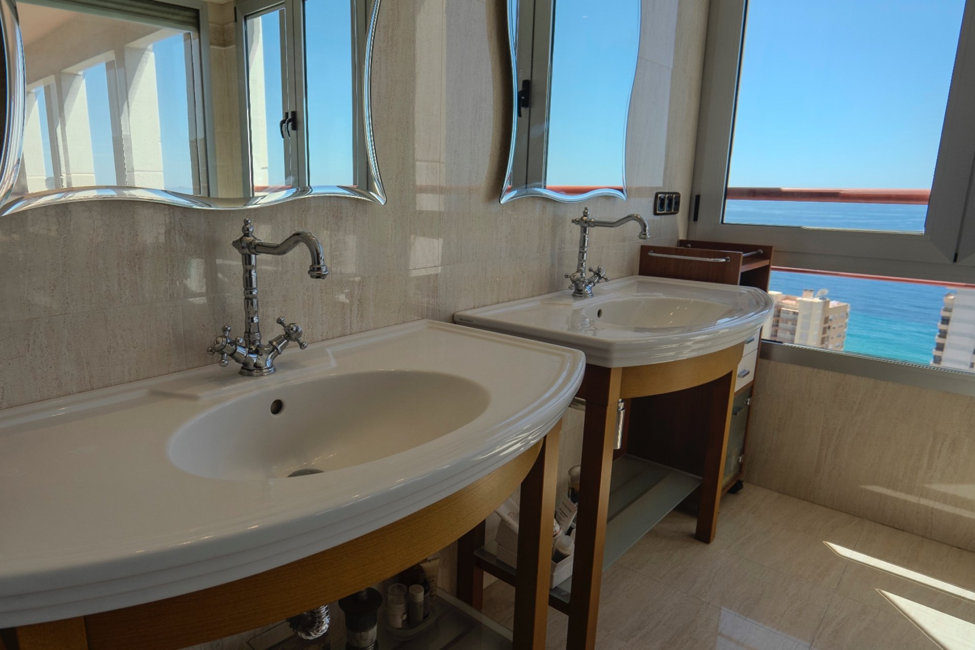 Resale - Apartments -
Benidorm