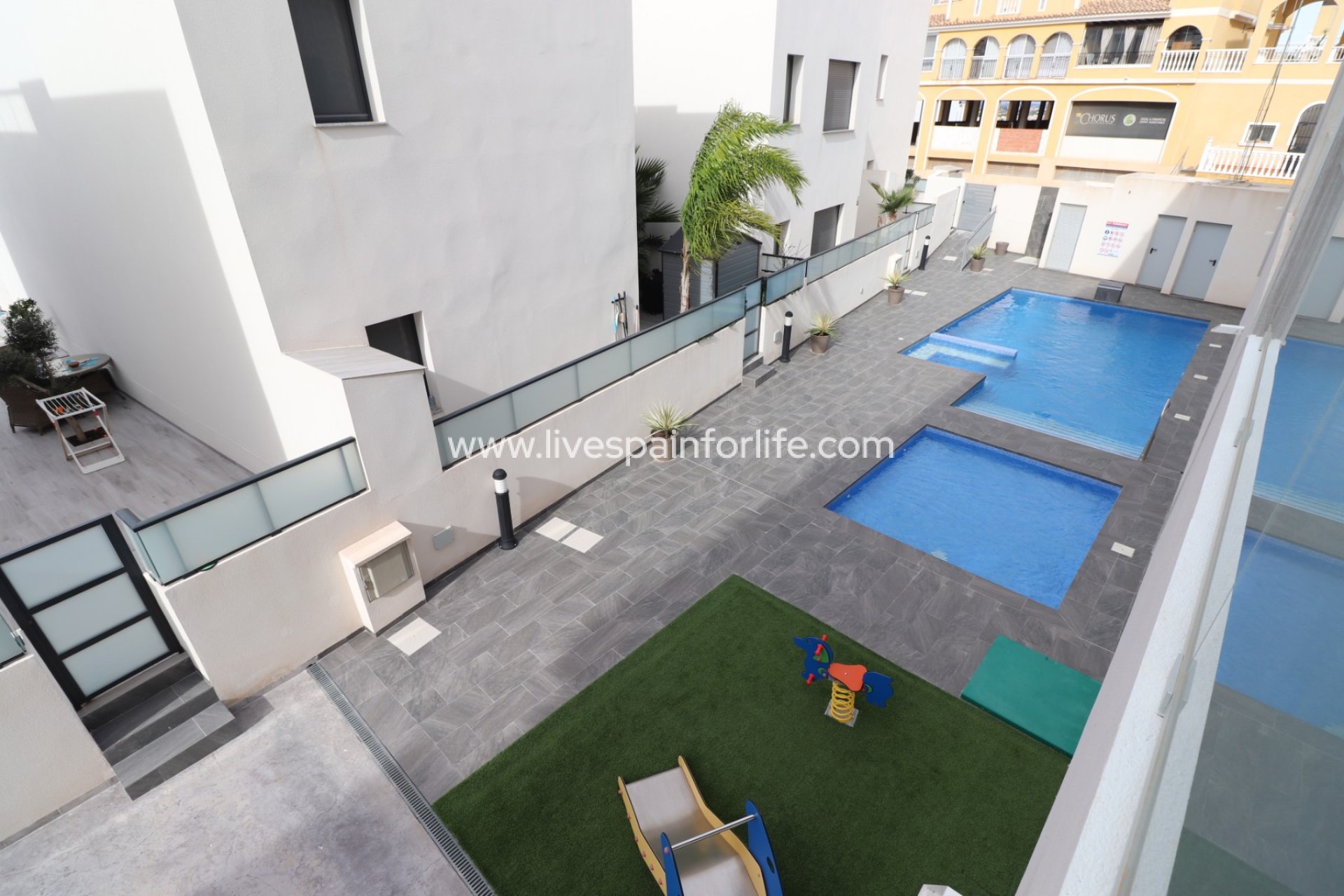 Resale - Apartments -
Benijofar - Benijofar - Village