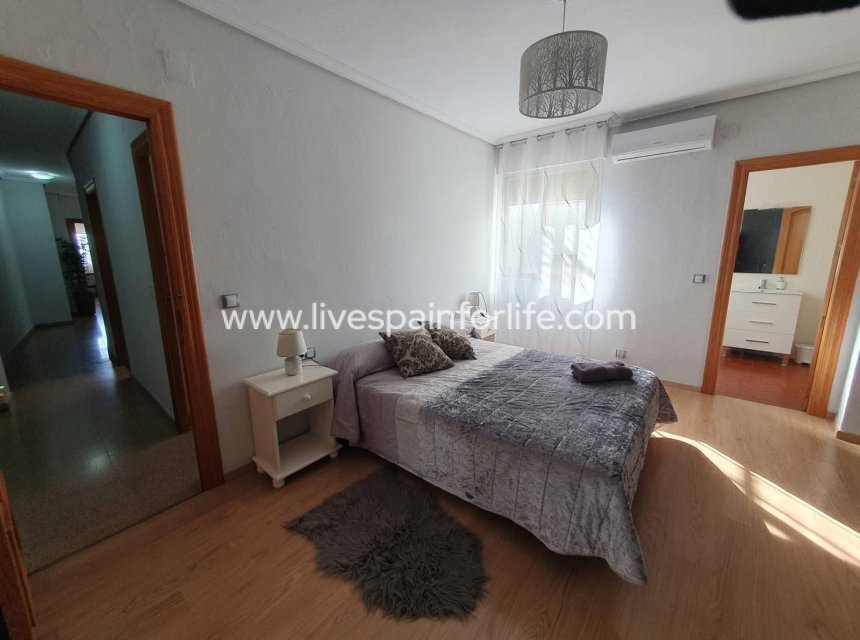 Resale - Apartments -
Callosa De Segura - Callosa de Segura