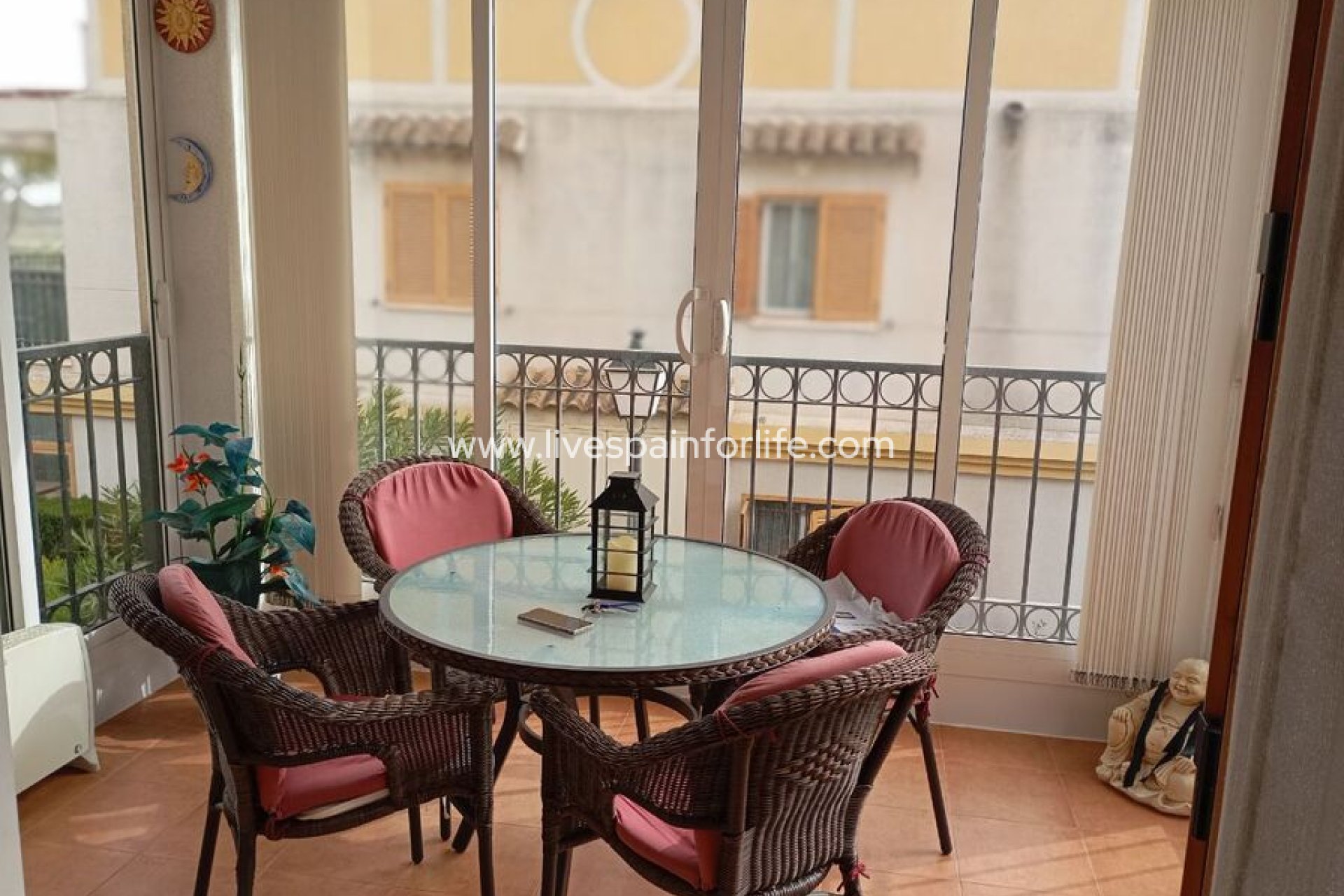 Resale - Apartments -
Daya Vieja