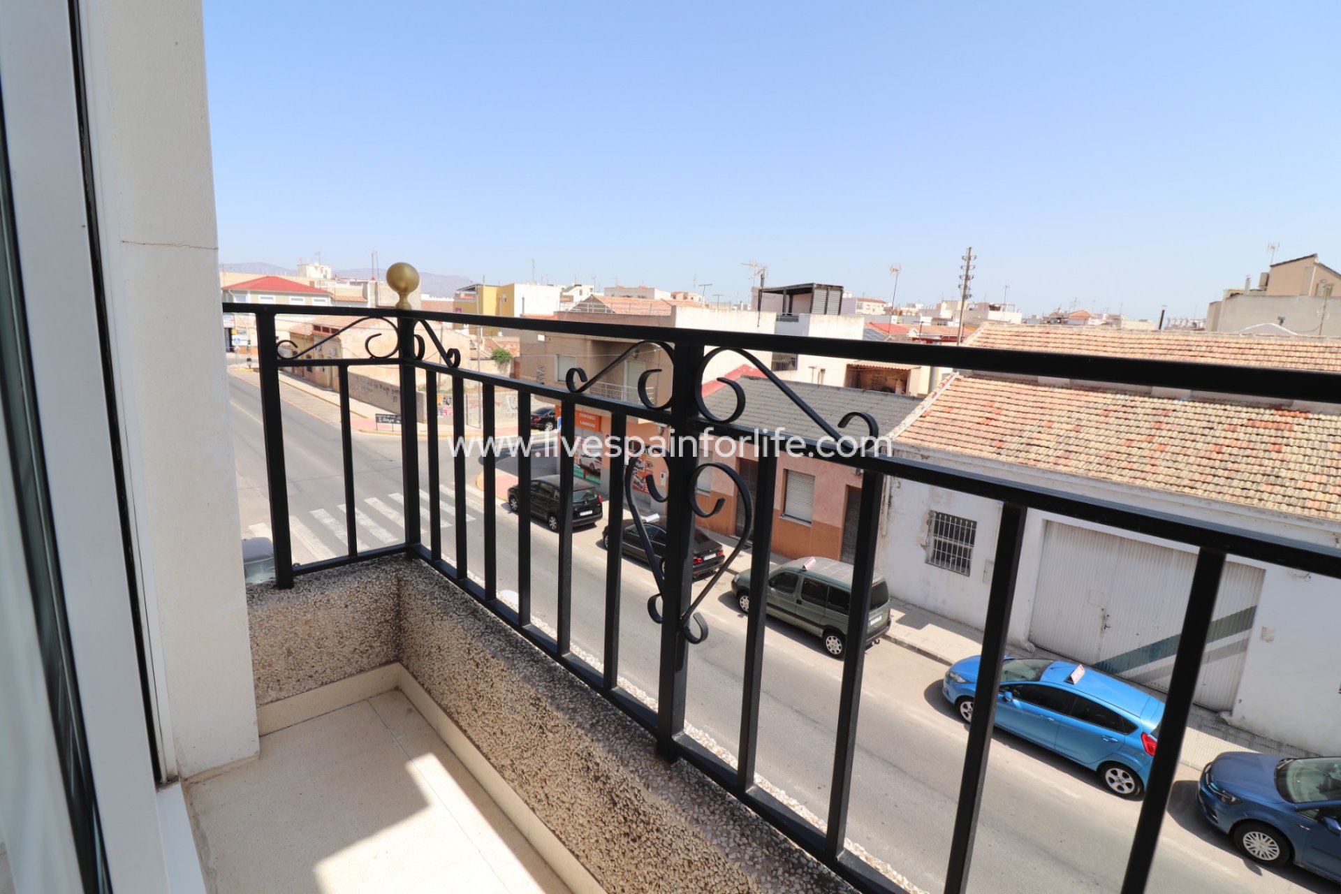 Resale - Apartments -
Dolores - Dolores - Town