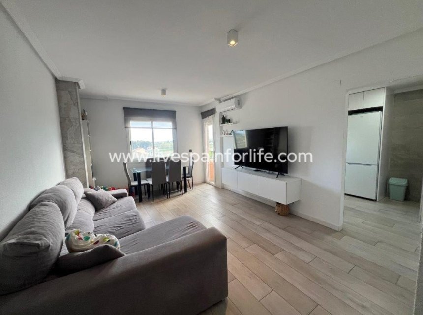 Resale - Apartments -
Dolores