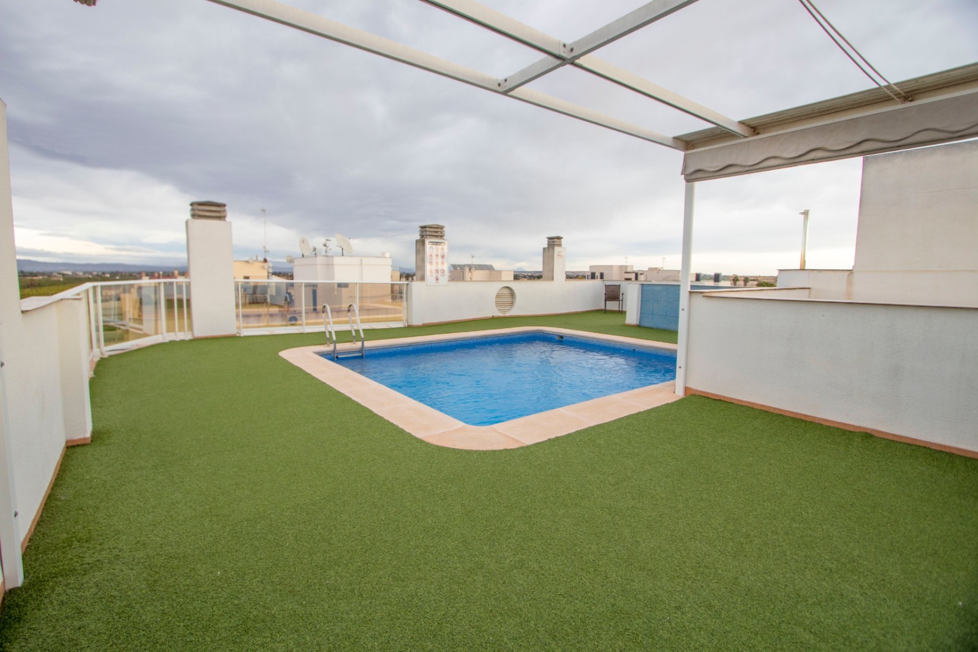 Resale - Apartments -
Formentera Del Segura