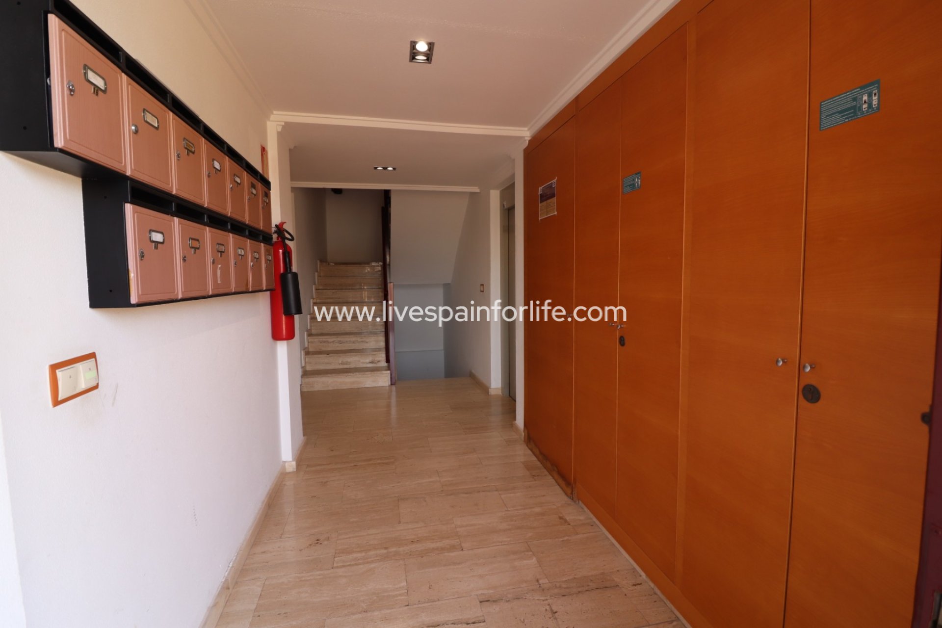 Resale - Apartments -
Formentera Del Segura