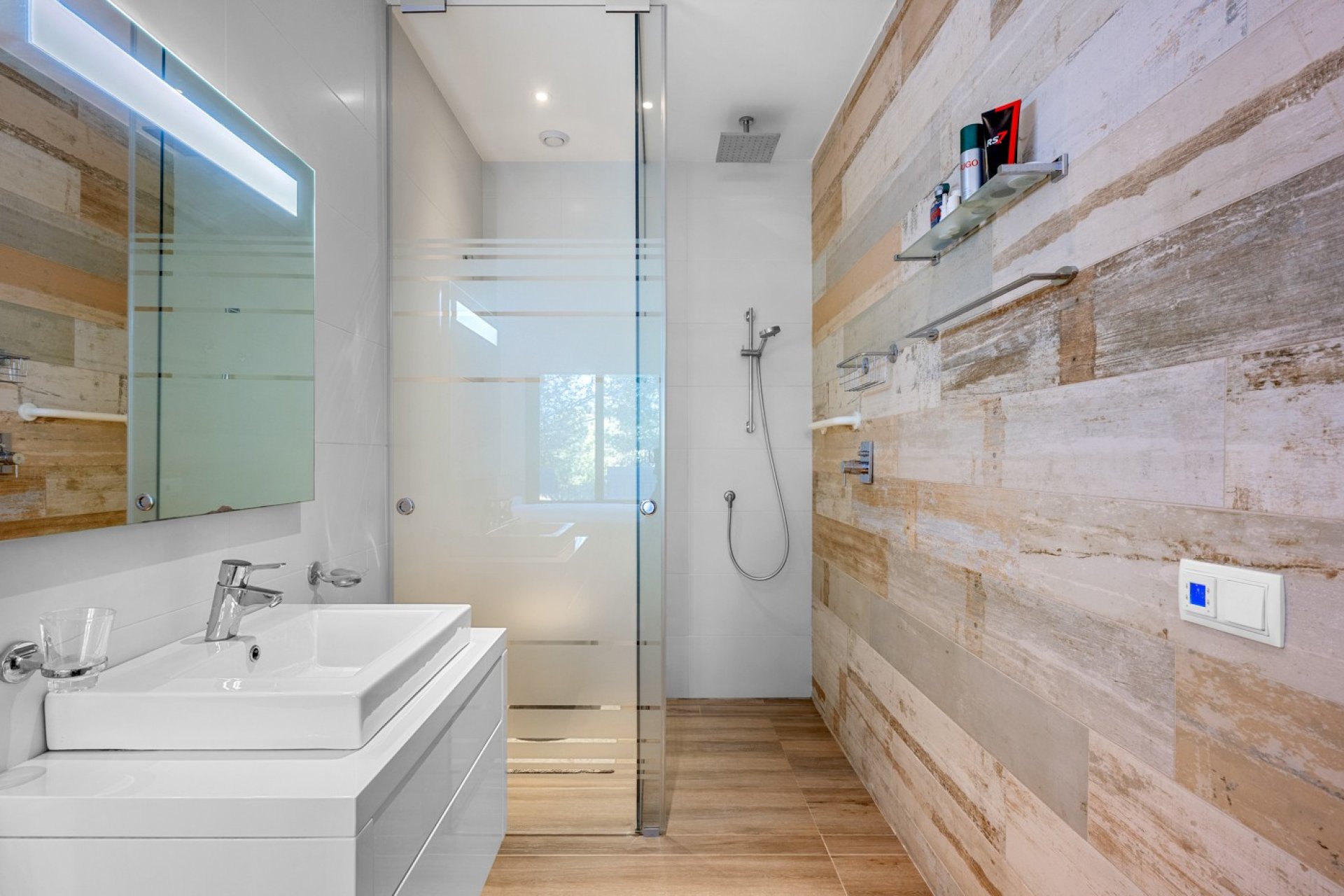 Resale - Apartments -
Las Colinas Golf Resort - Las Colinas Golf