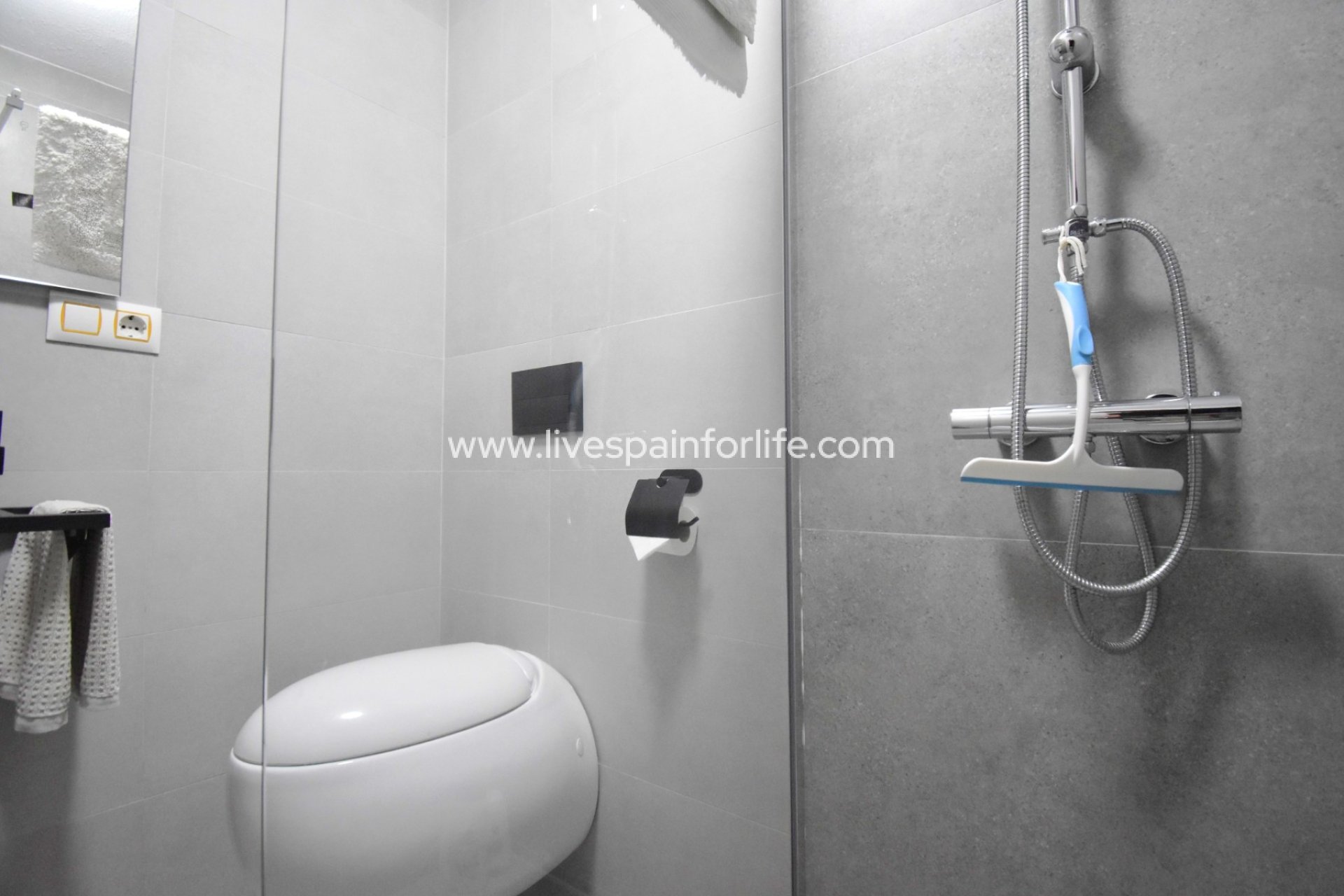 Resale - Apartments -
Orihuela Costa - Las Filipinas
