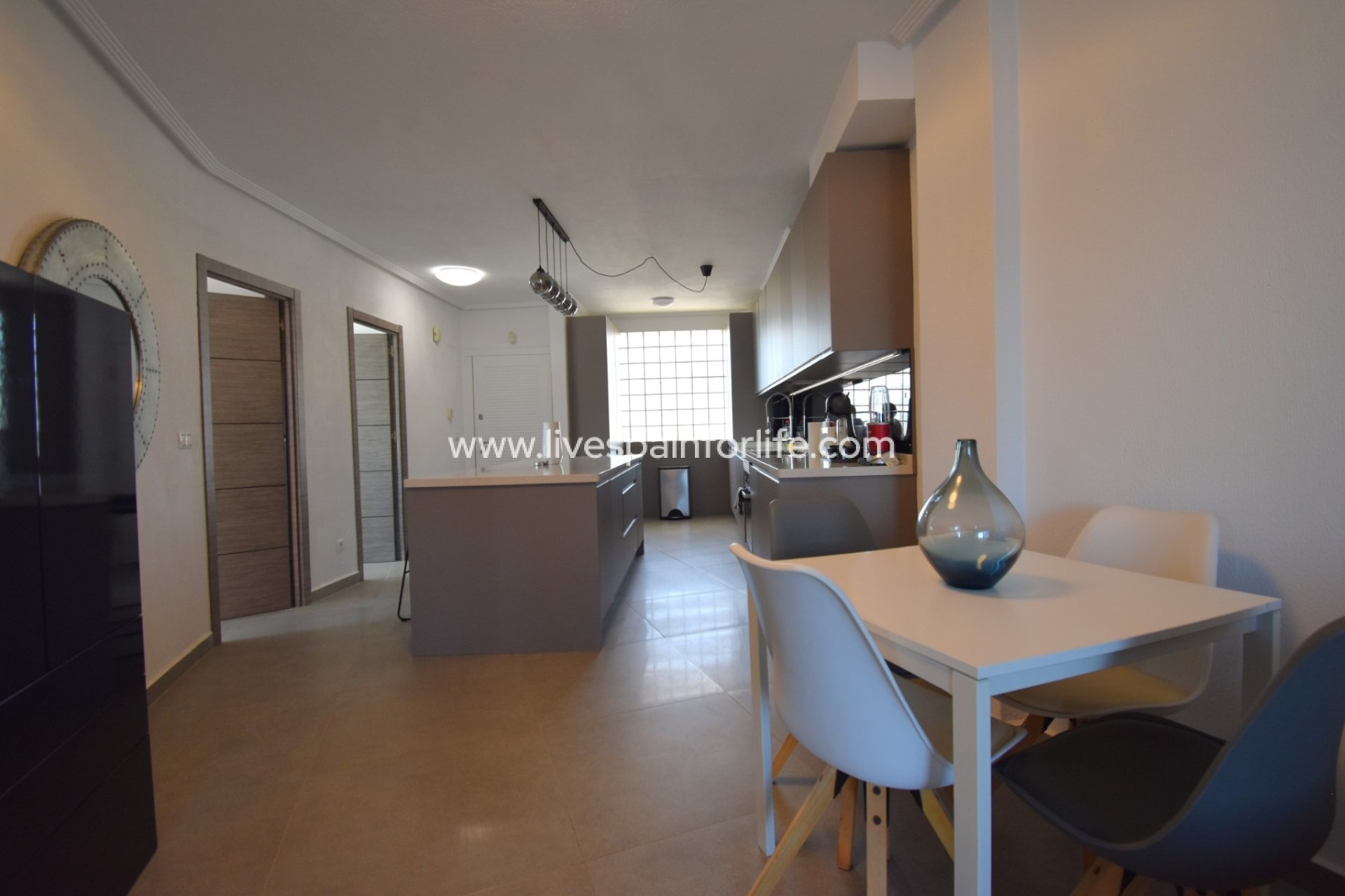 Resale - Apartments -
Orihuela Costa - Las Filipinas