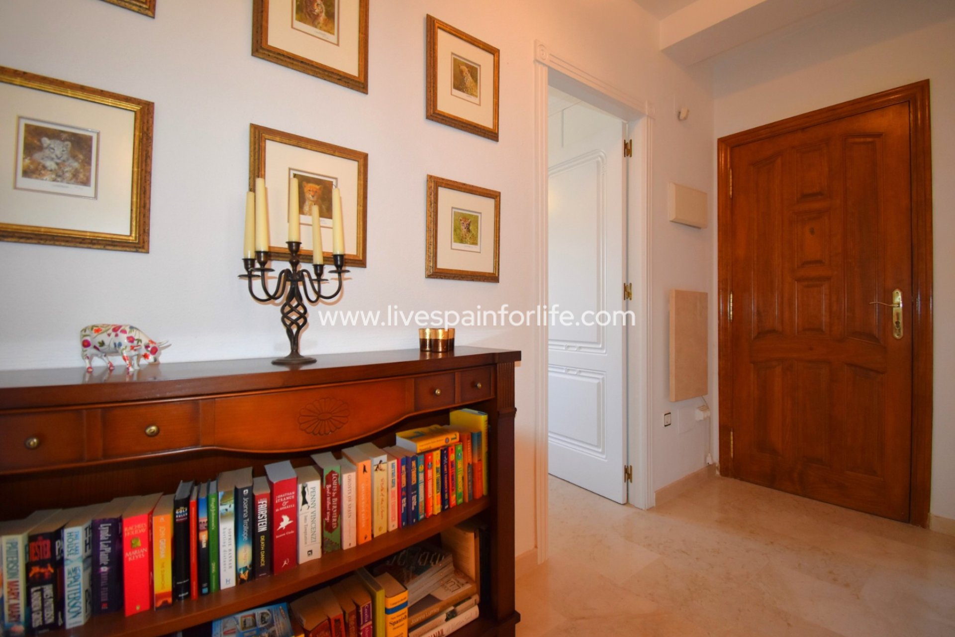 Resale - Apartments -
Orihuela Costa - Las Ramblas