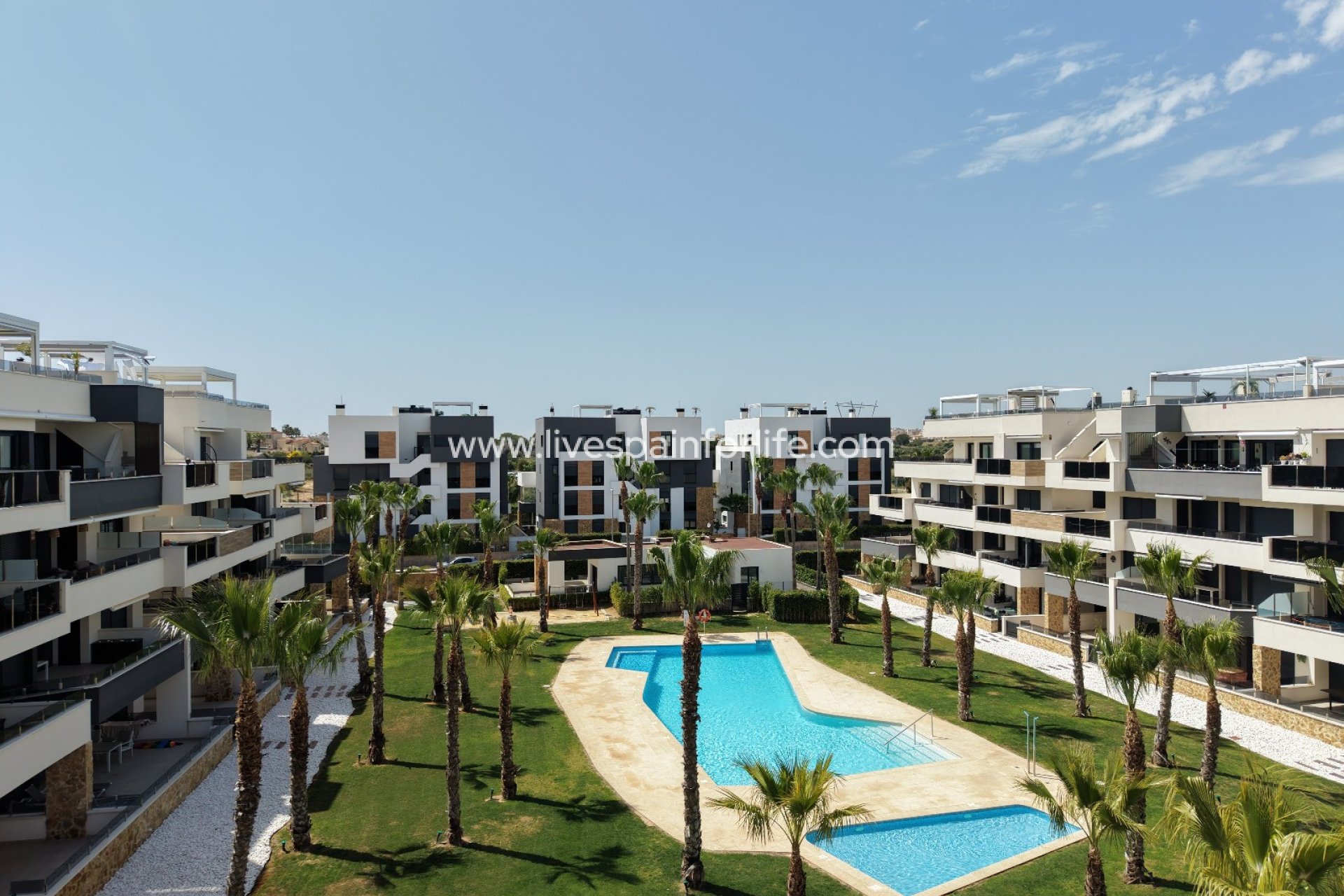 Resale - Apartments -
Orihuela Costa - Los Altos