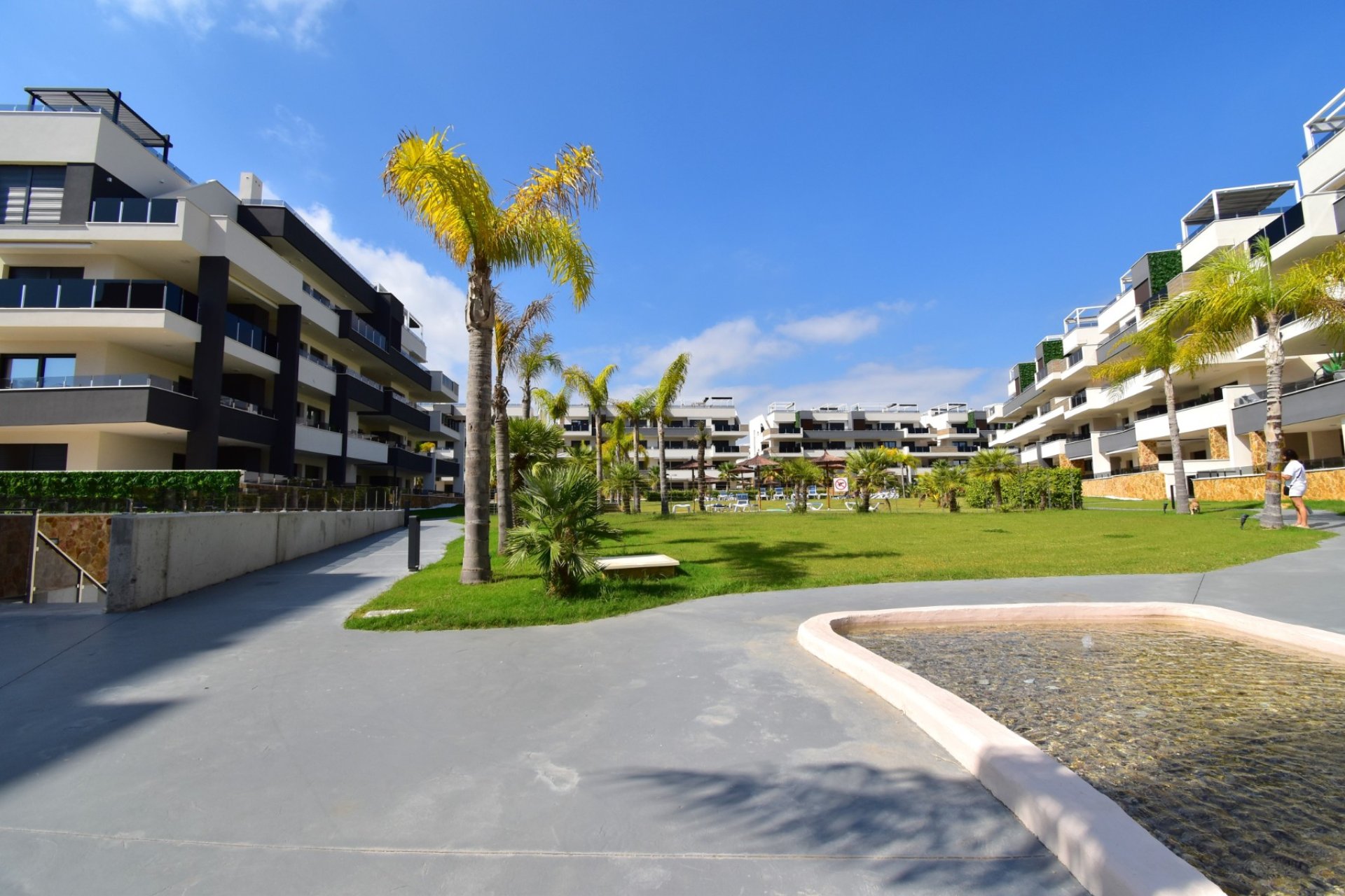 Resale - Apartments -
Orihuela Costa - Playa Flamenca