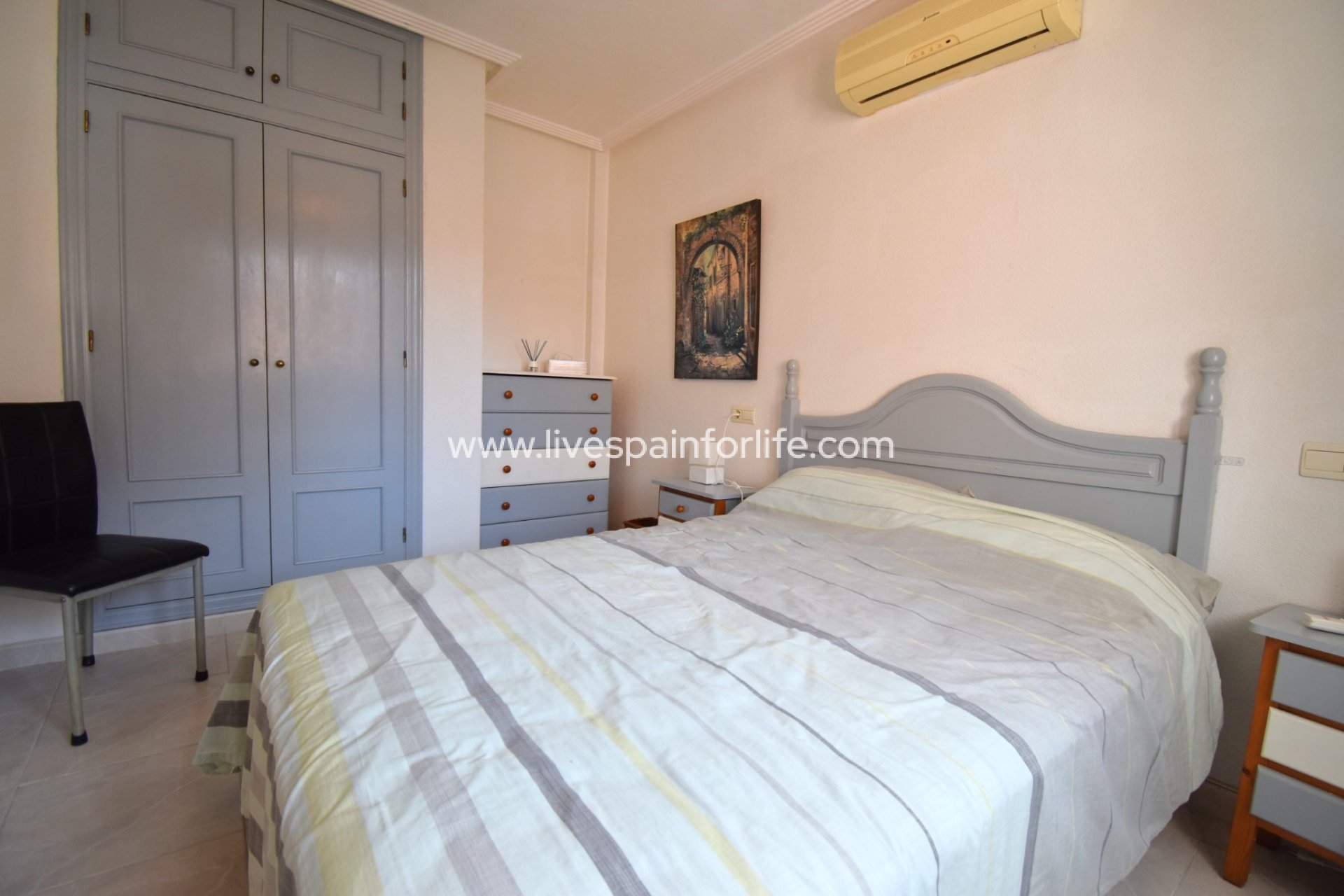 Resale - Apartments -
Orihuela Costa - Playa Flamenca