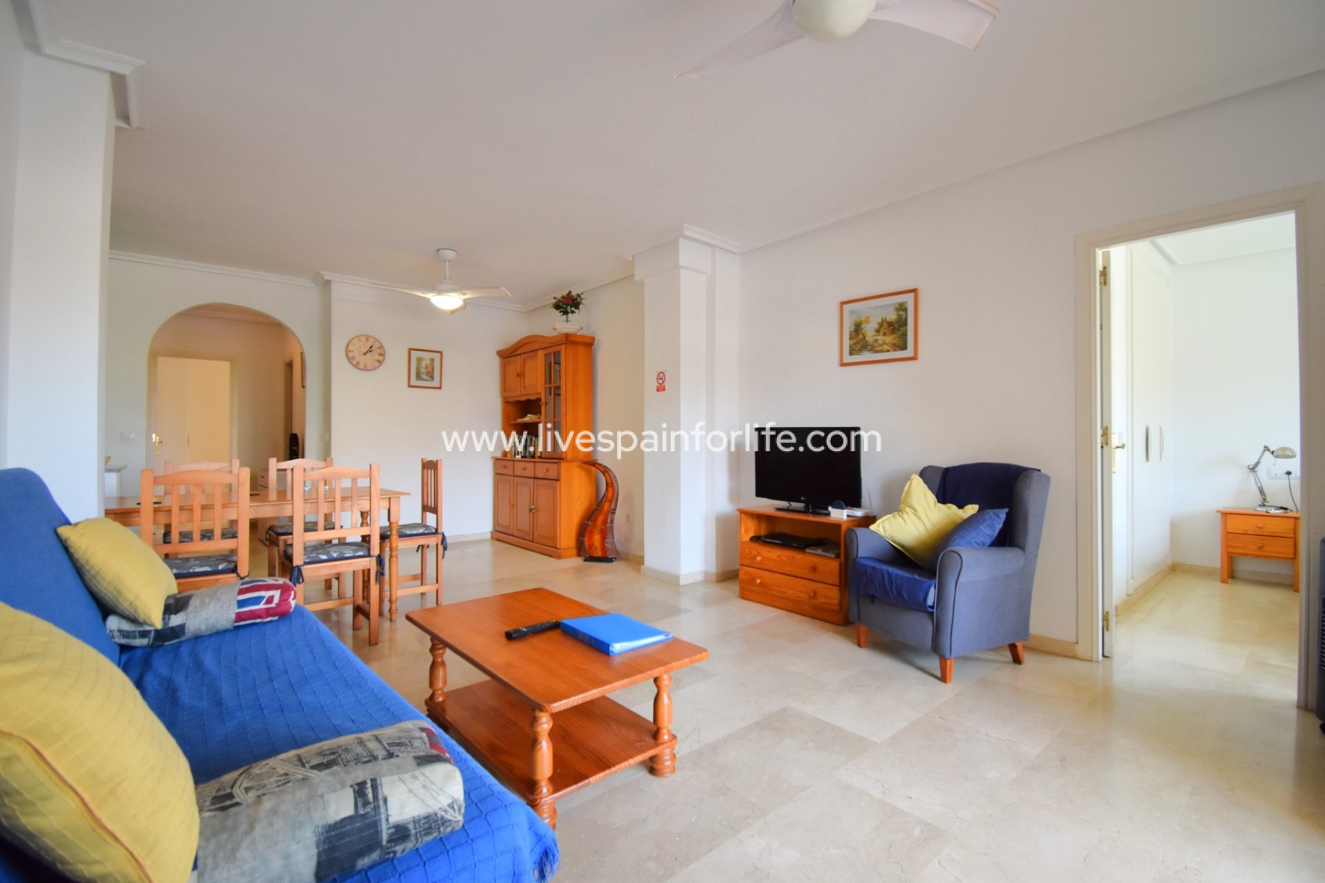 Resale - Apartments -
Orihuela Costa - Playa Flamenca