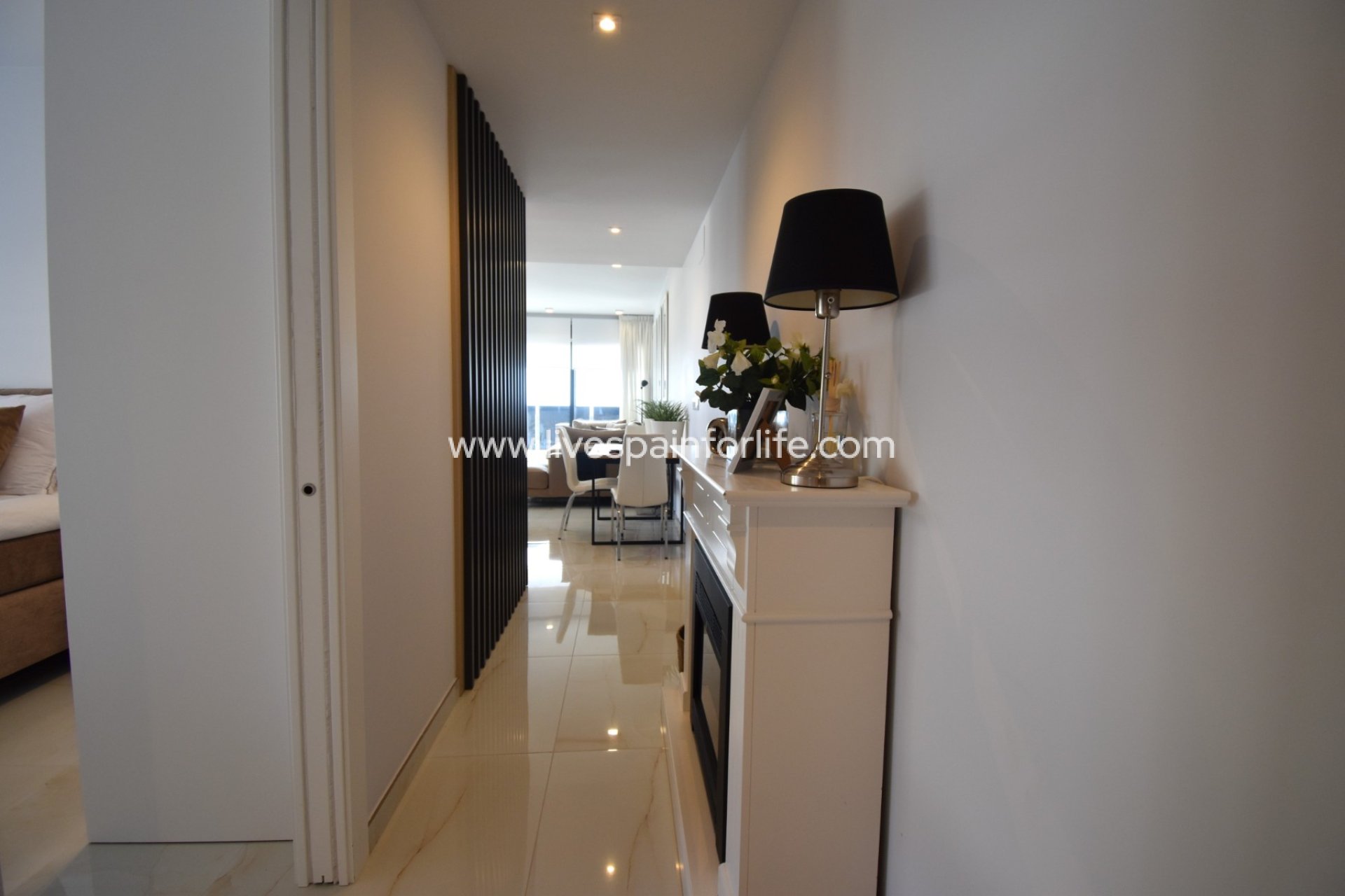 Resale - Apartments -
Orihuela Costa - Playa Flamenca