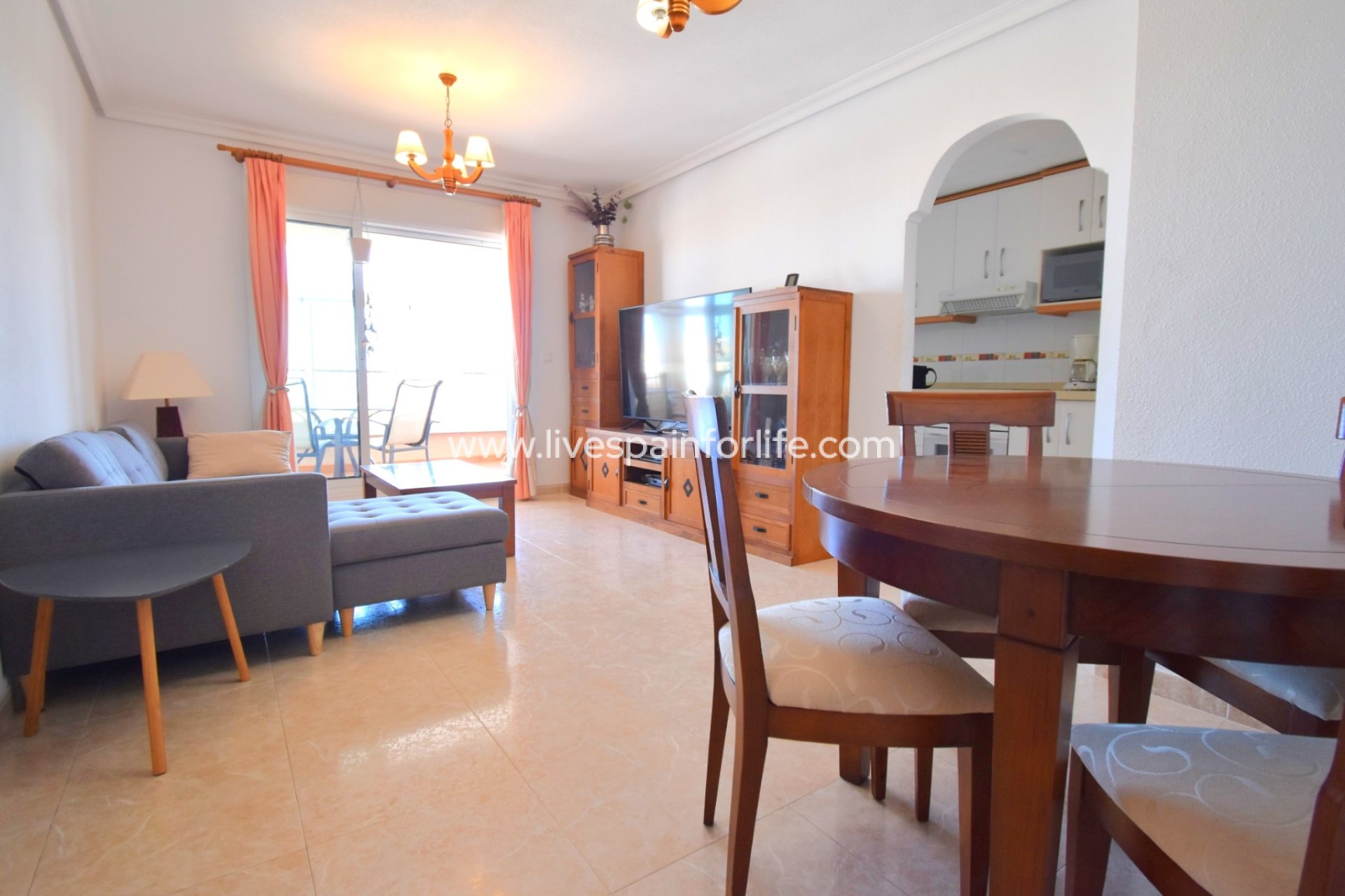Resale - Apartments -
Orihuela Costa - Playa Flamenca