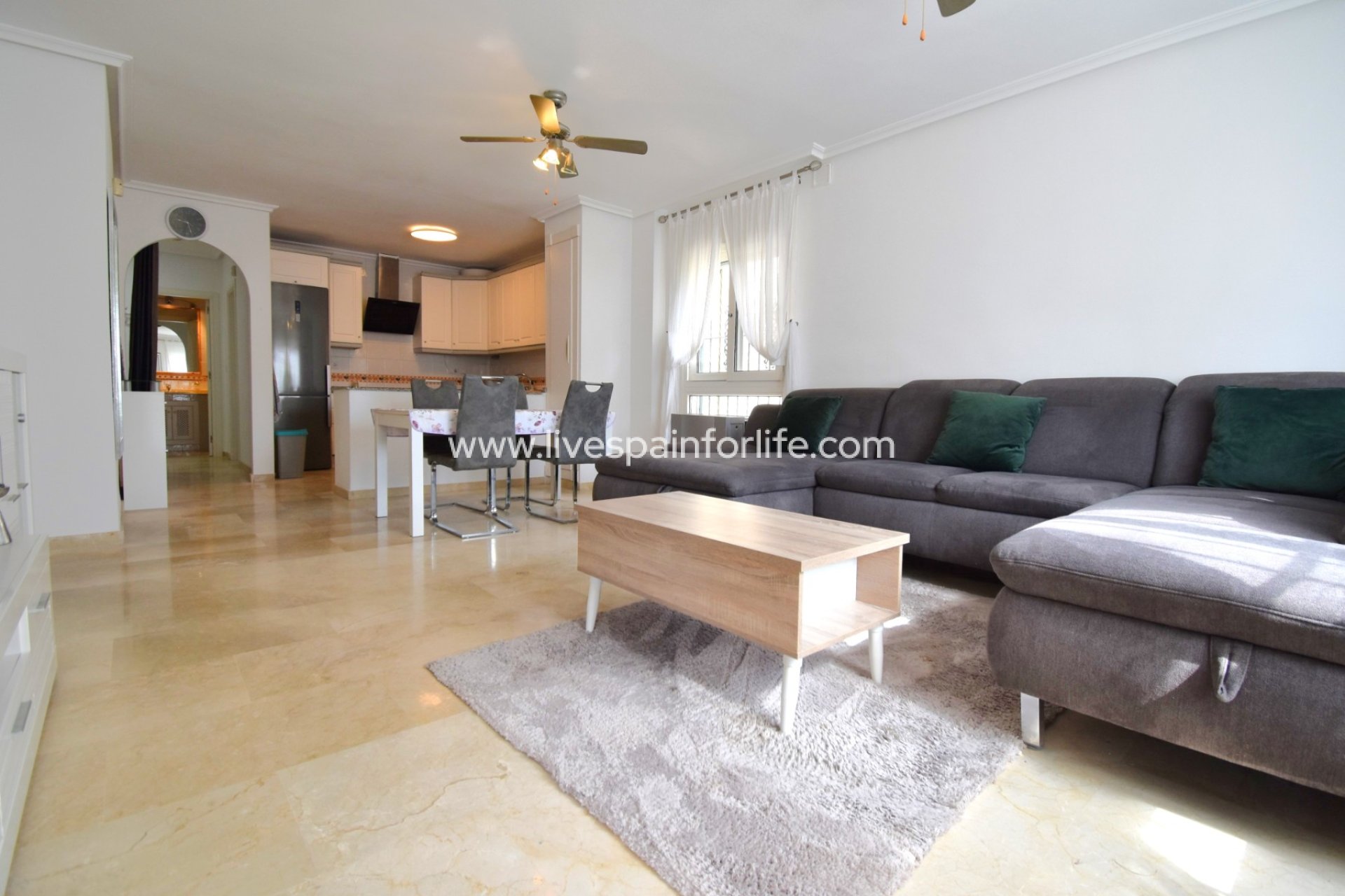 Resale - Apartments -
Orihuela Costa - Playa Flamenca
