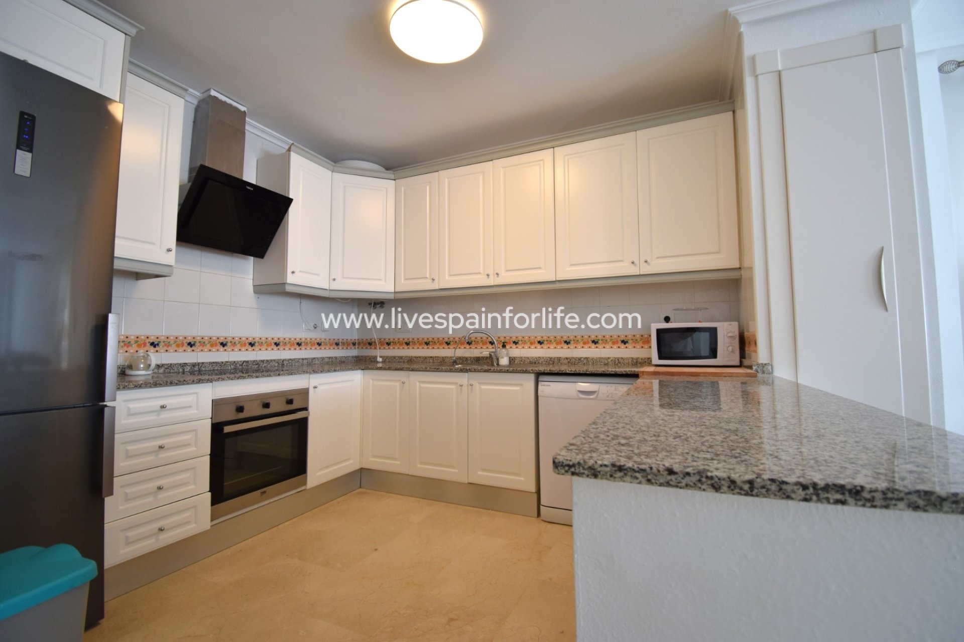 Resale - Apartments -
Orihuela Costa - Playa Flamenca