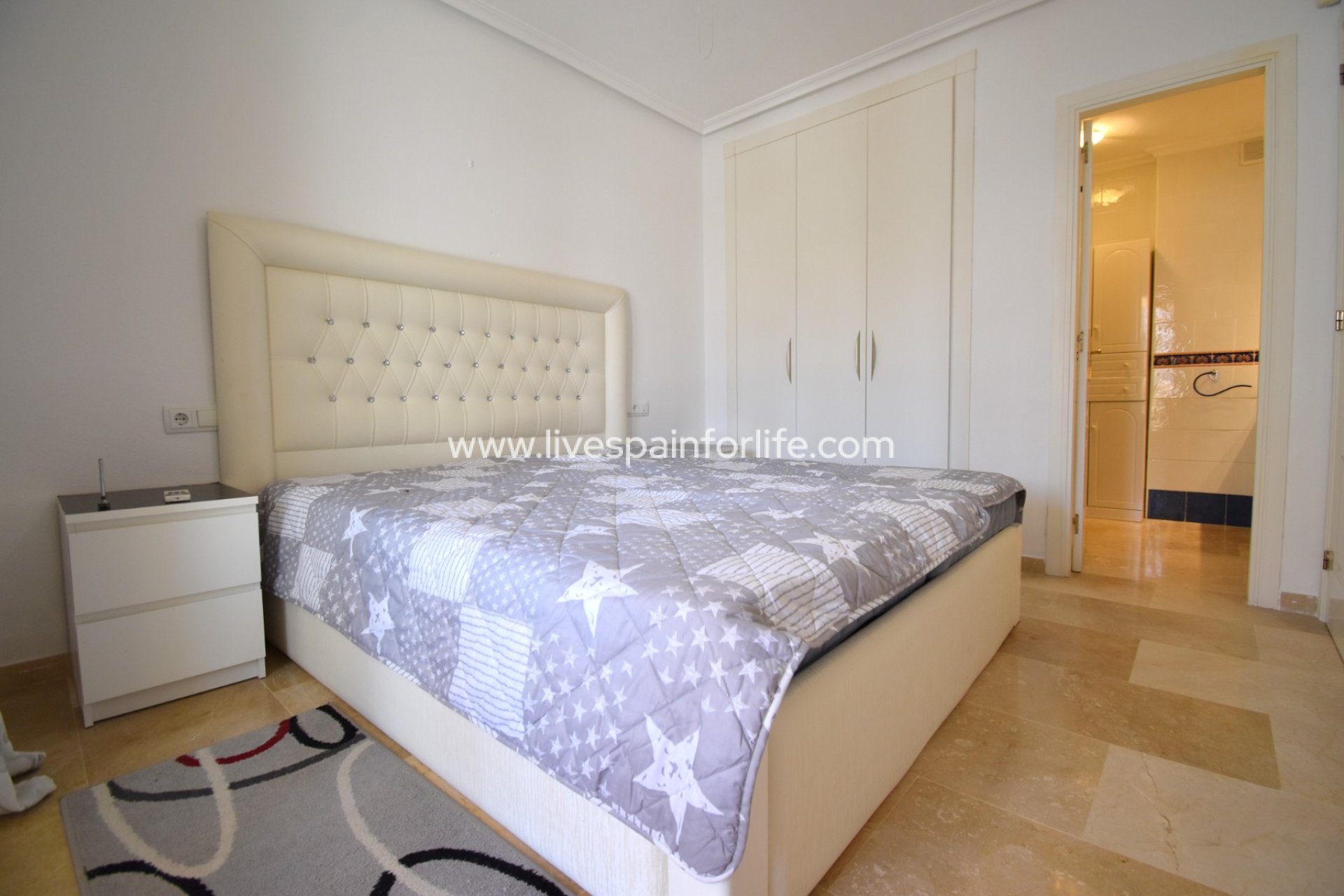 Resale - Apartments -
Orihuela Costa - Playa Flamenca