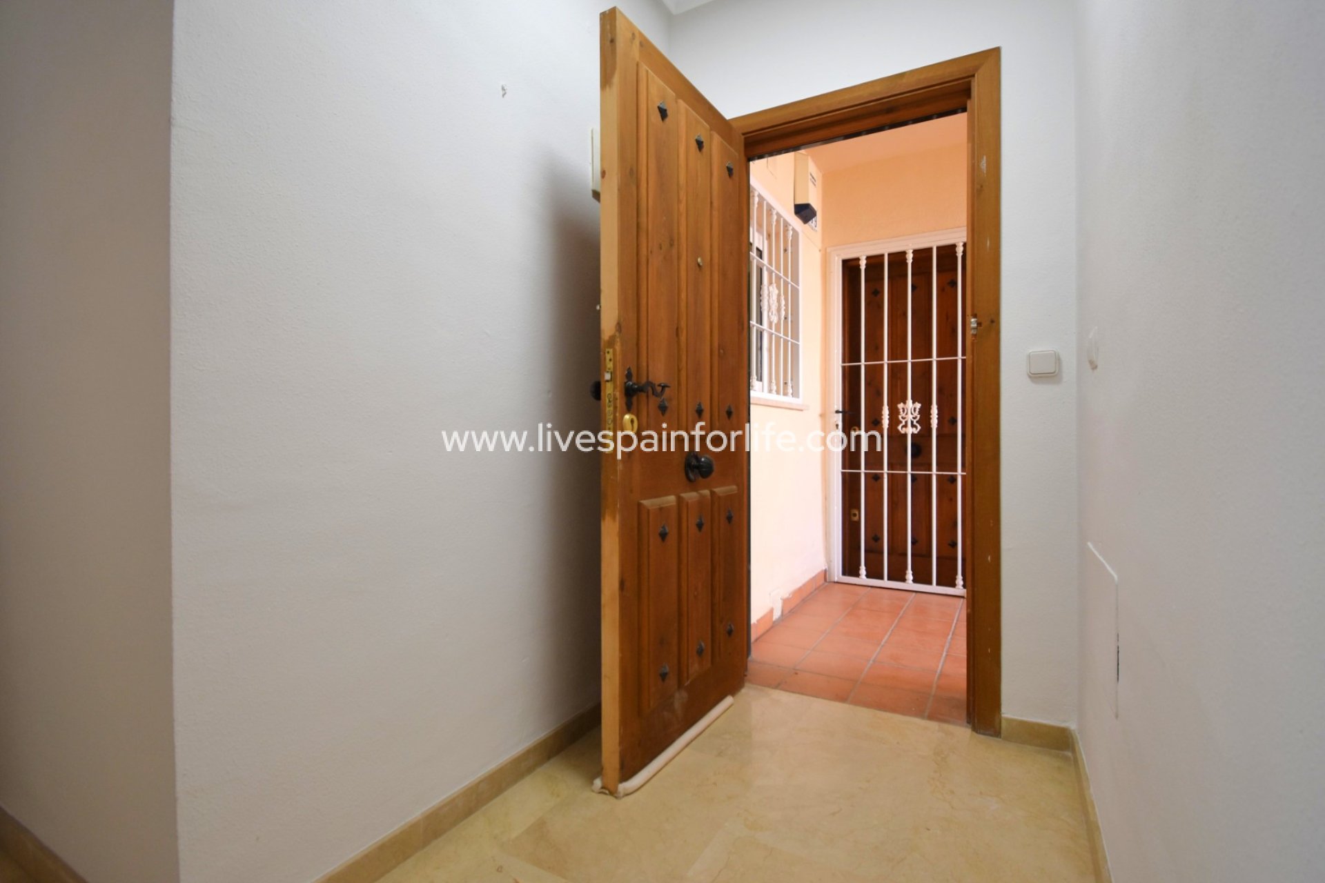 Resale - Apartments -
Orihuela Costa - Playa Flamenca