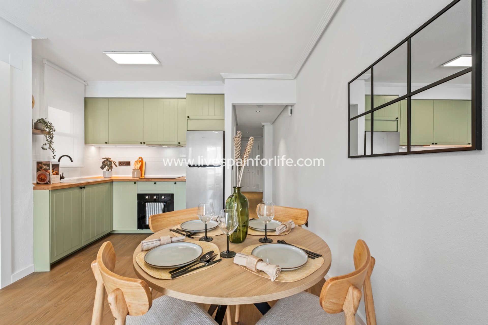 Resale - Apartments -
Orihuela Costa - Playa Flamenca