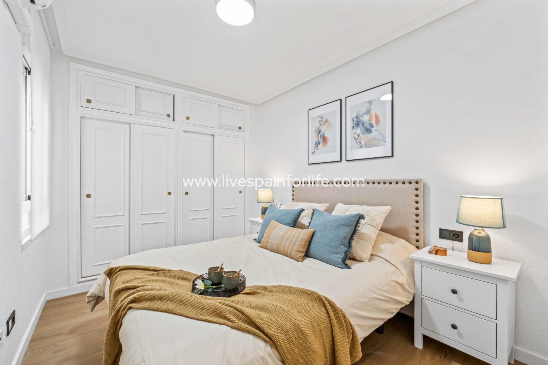 Resale - Apartments -
Orihuela Costa - Playa Flamenca