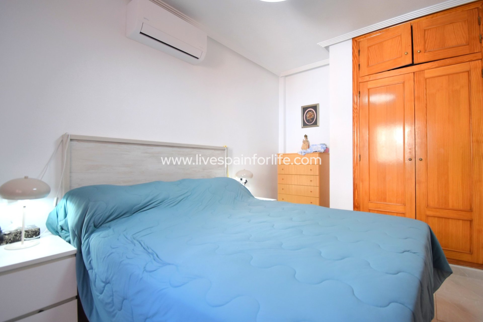 Resale - Apartments -
Orihuela Costa - Playa Flamenca