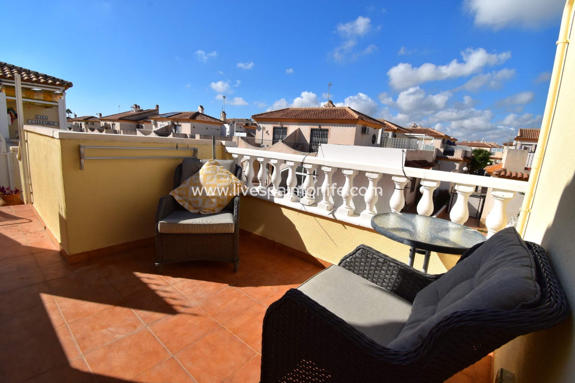 Resale - Apartments -
Orihuela Costa - Playa Flamenca