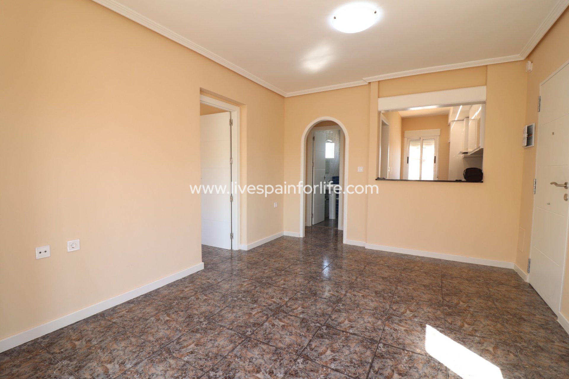Resale - Apartments -
Orihuela Costa - Punta Prima