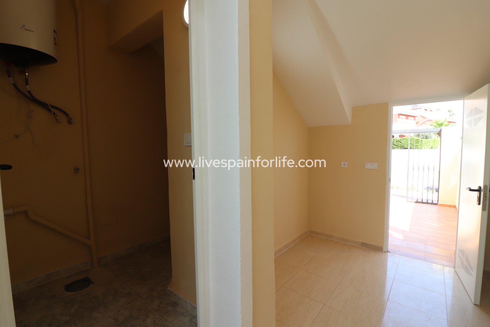 Resale - Apartments -
Orihuela Costa - Punta Prima