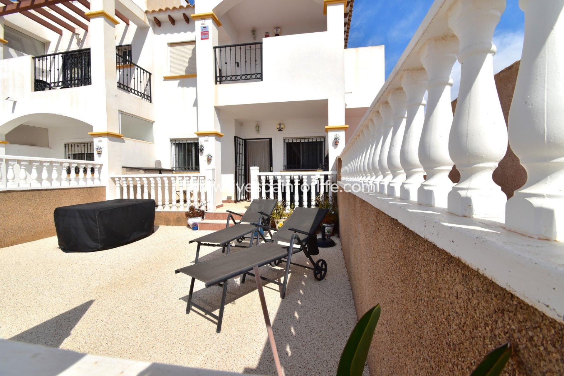 Resale - Apartments -
Orihuela Costa - Punta Prima
