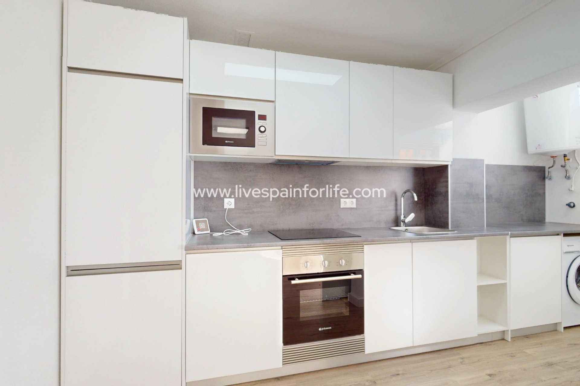 Resale - Apartments -
Orihuela Costa - Villamartin