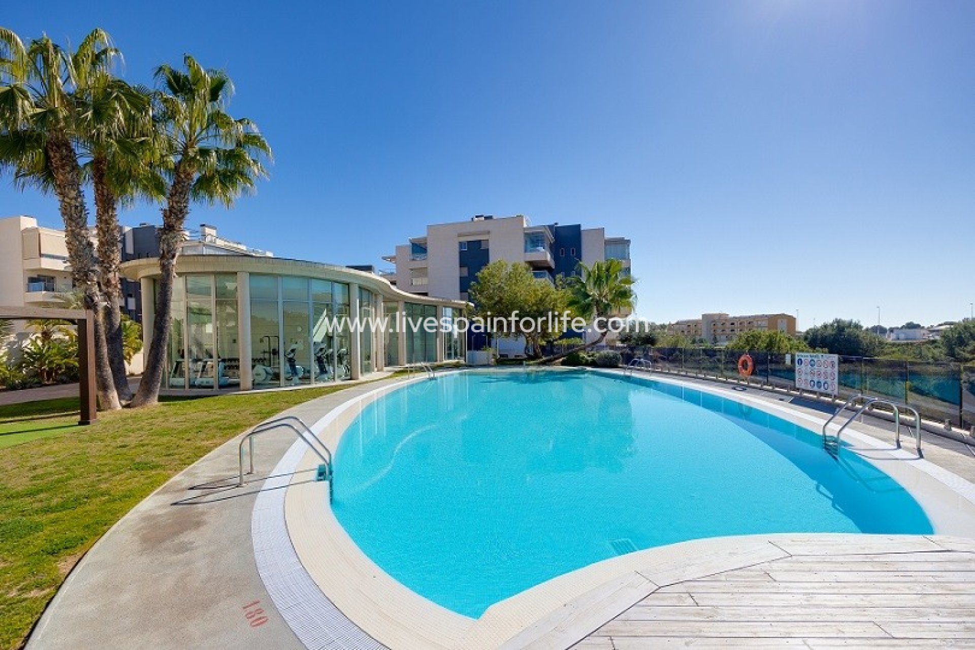 Resale - Apartments -
Orihuela Costa - Villamartin